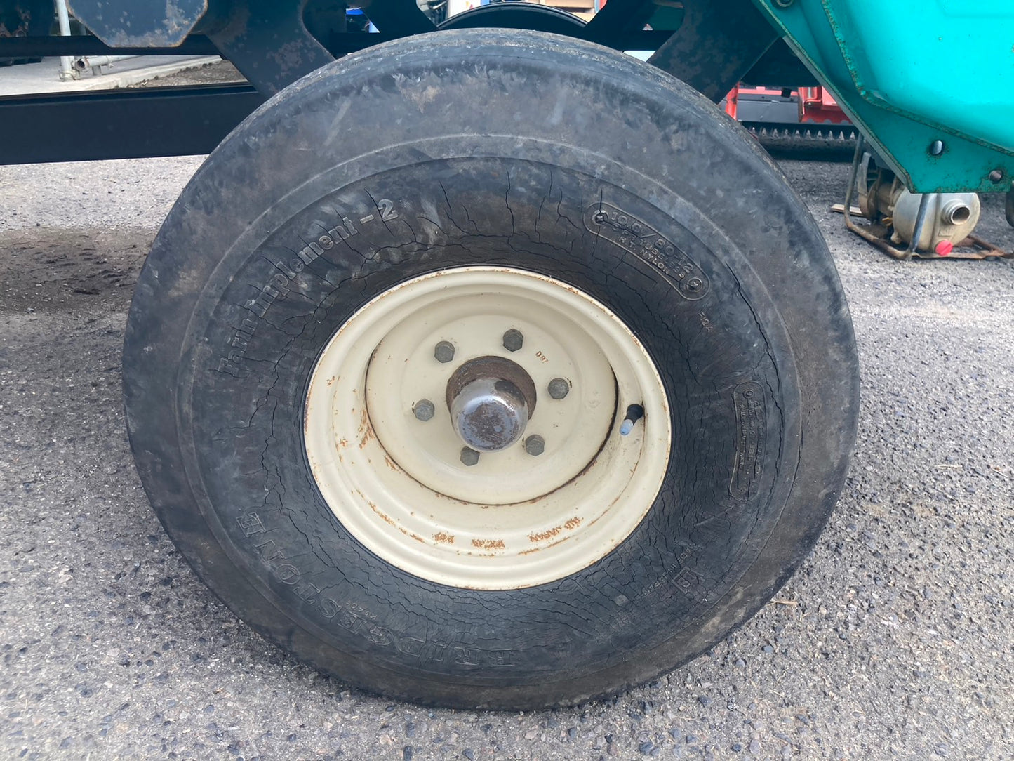 タカキタ  中古  マニアスプレッダー  DH150