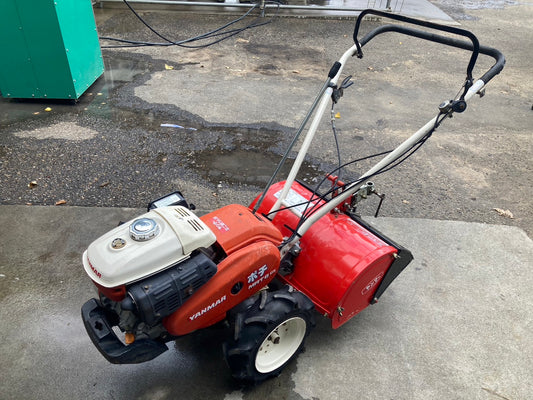 ヤンマー  中古  耕耘機  培土器付き  MRT6DX