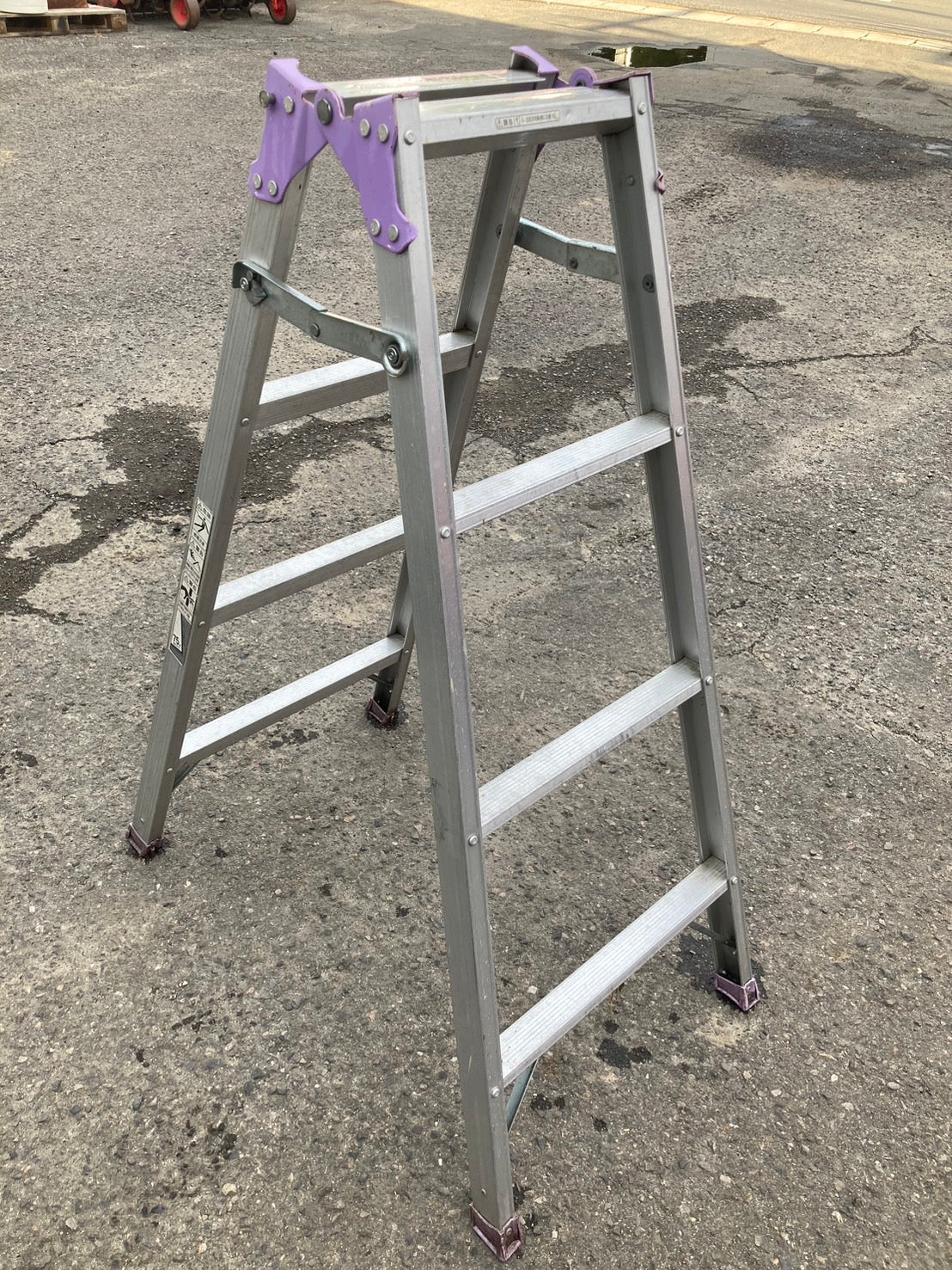 ALINCO  中古  脚立  ４尺  MR-120FG