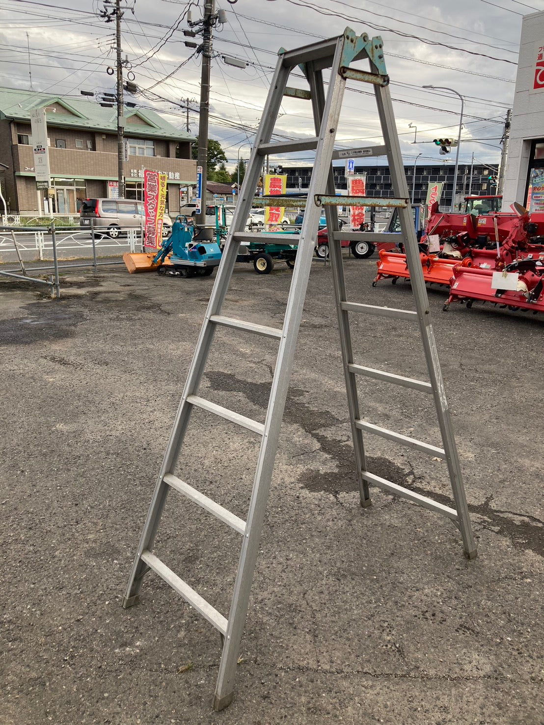 メーカー・型番不明 7尺脚立【野田愛宕店】【店頭取引限定】【中古】管理番号：IT0XO335980O メーカー不明 中古 脚立 7尺 型式不明 – 農キング