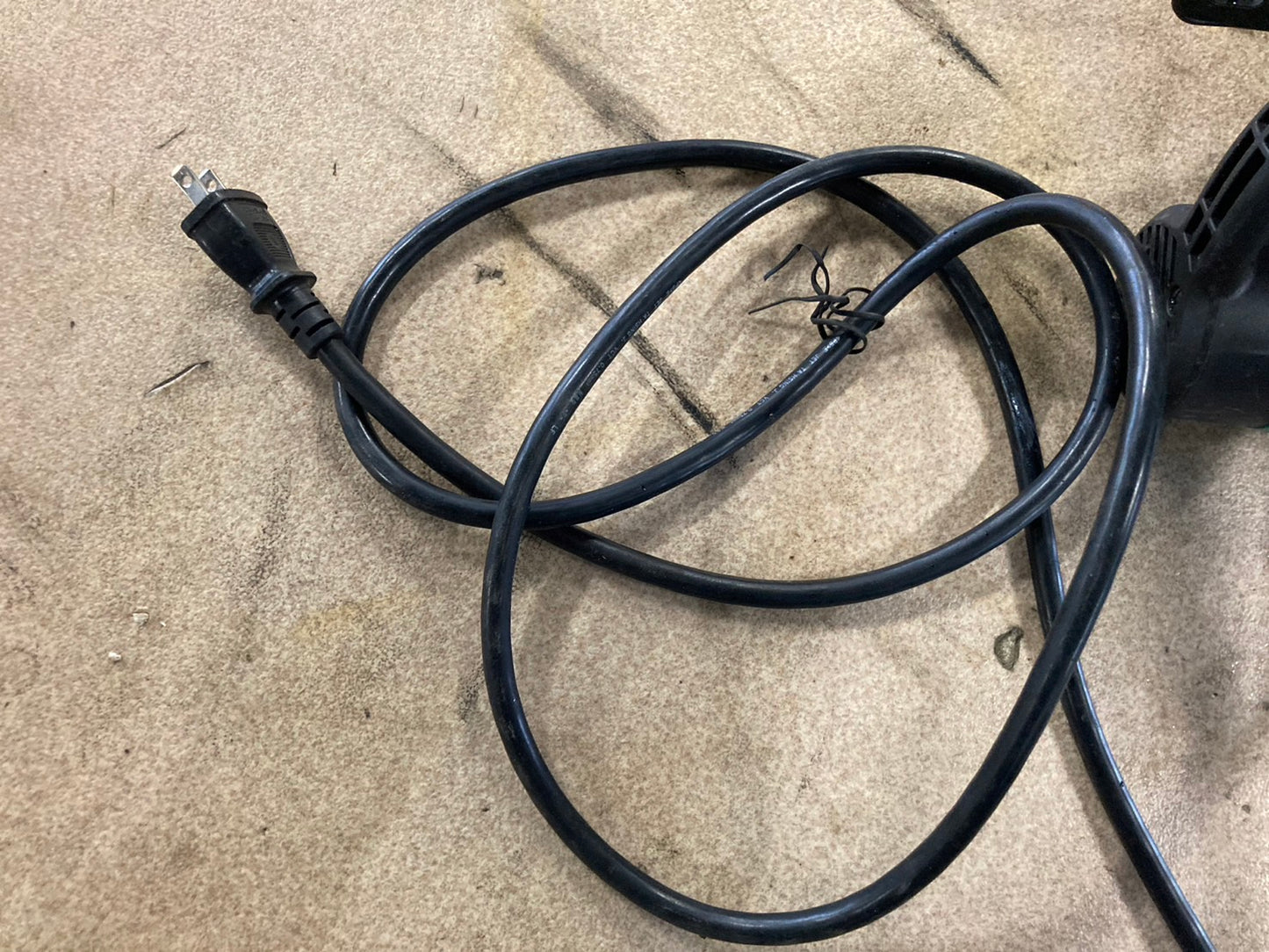 マキタ  中古  電気チェンソー  Ｍ502