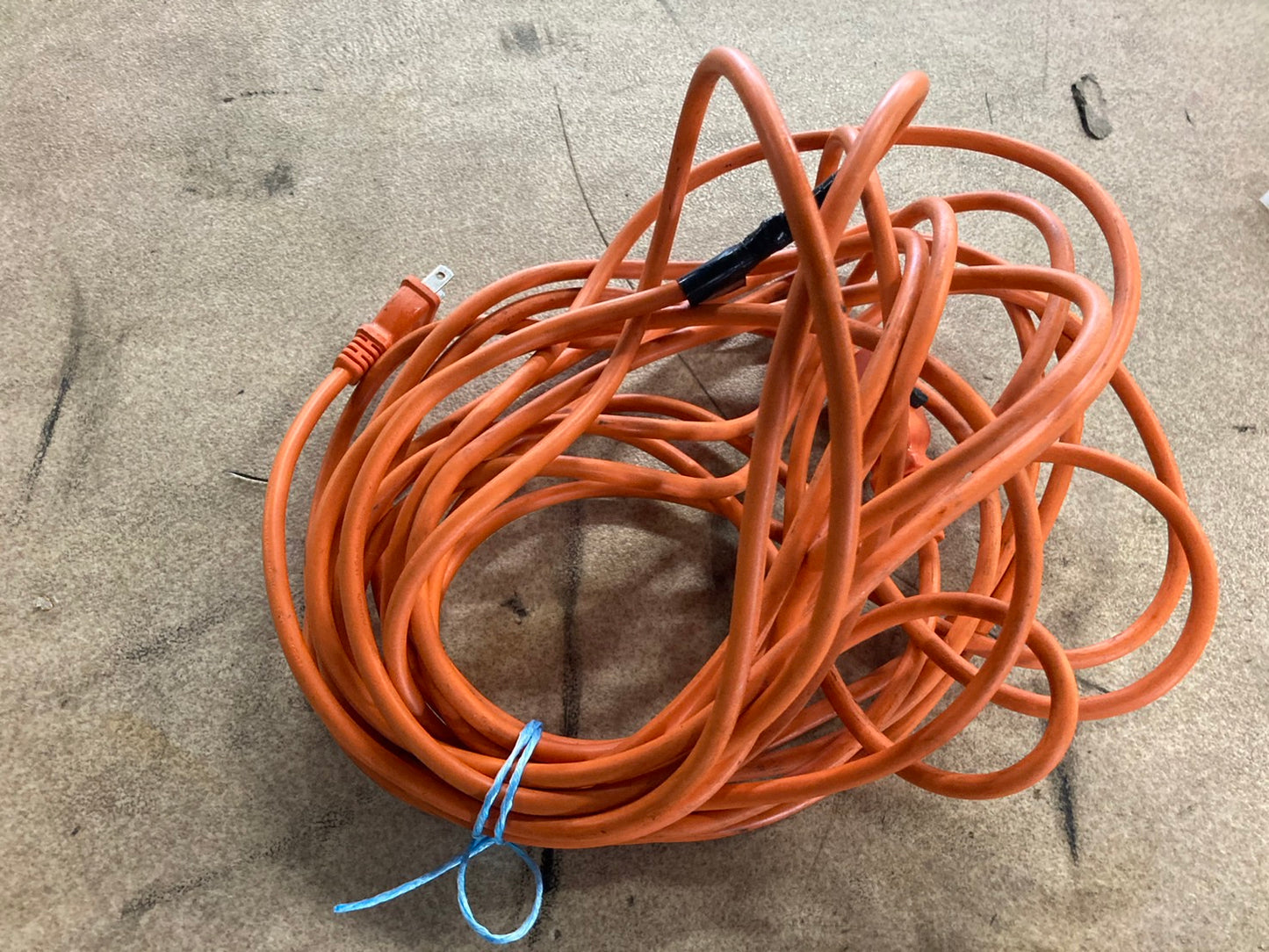 マキタ  中古  電動バリカン  MUH405