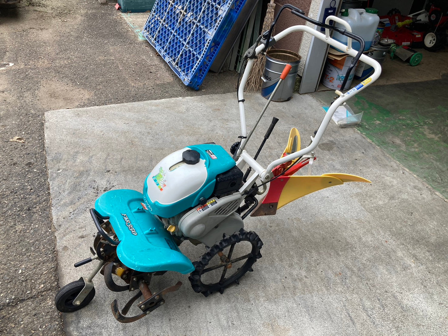 クボタ  中古  管理機   培土器付き  FTR350