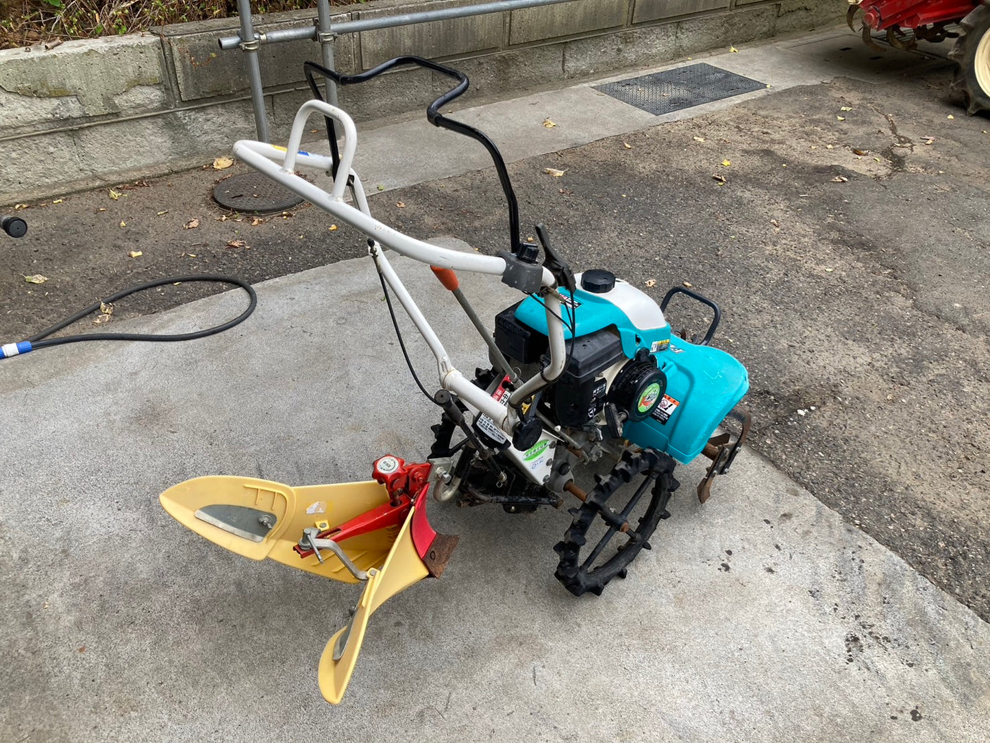 クボタ  中古  管理機   培土器付き  FTR350