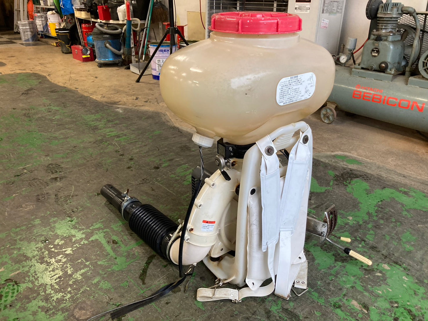 丸山  中古  背負動力散布機  MD6020S