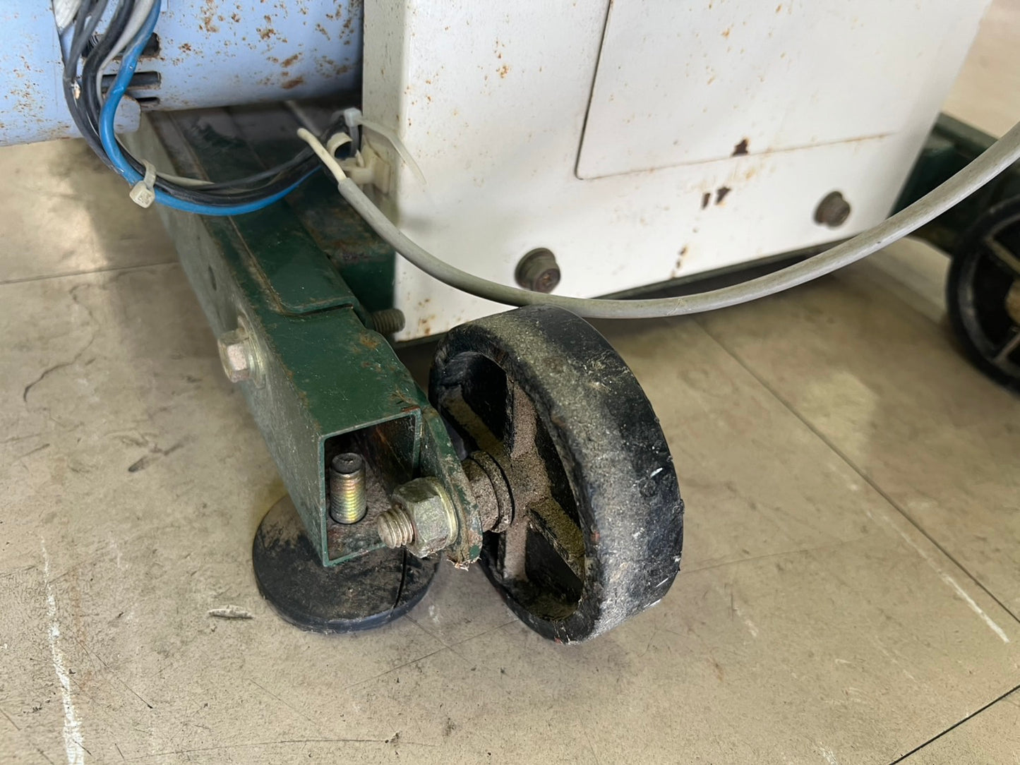 タイガーカワシマ　中古　米袋昇降機【ジャンク品】＊LU-207L『茨城店　5656』