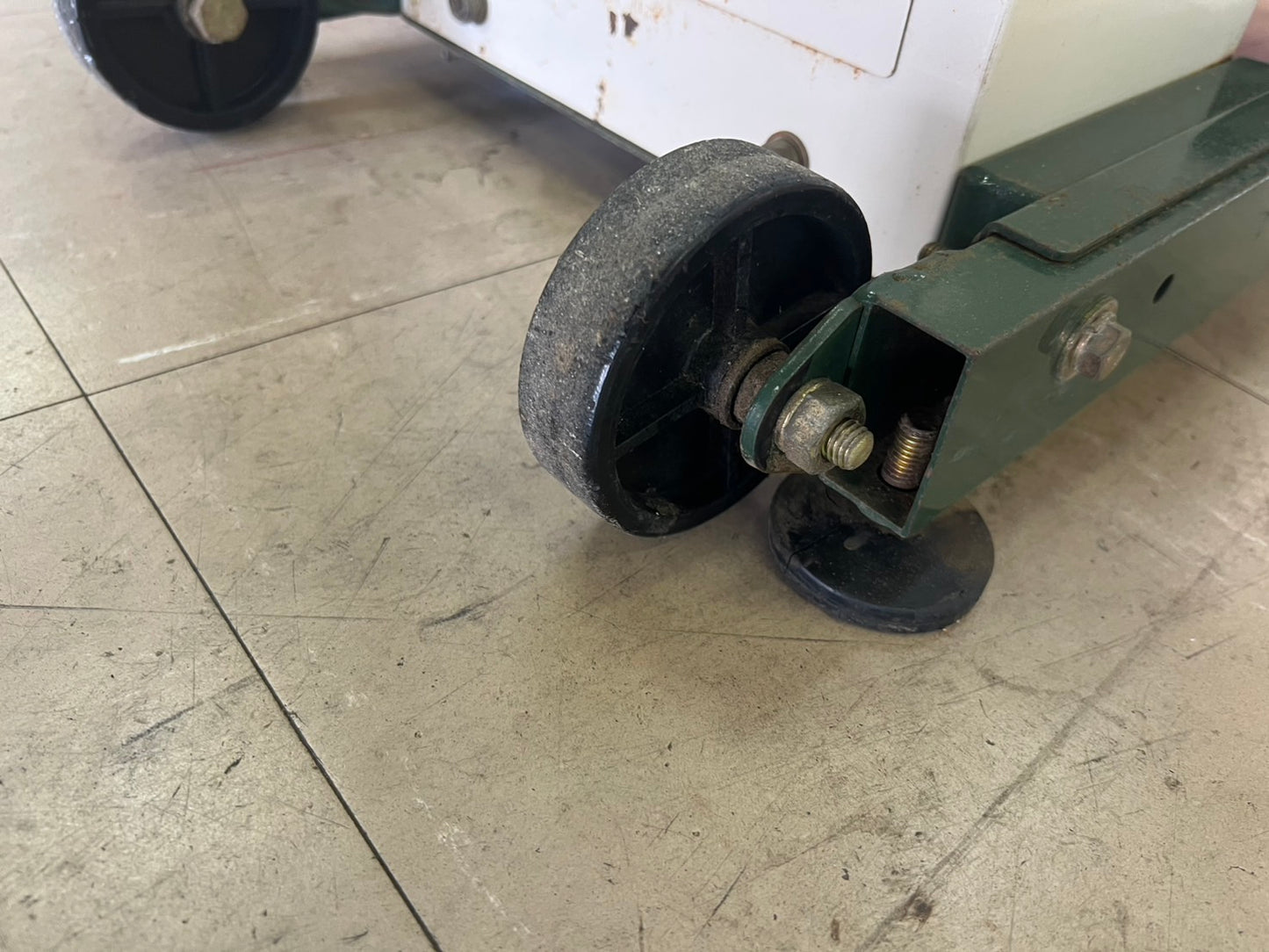 タイガーカワシマ　中古　米袋昇降機【ジャンク品】＊LU-207L『茨城店　5656』