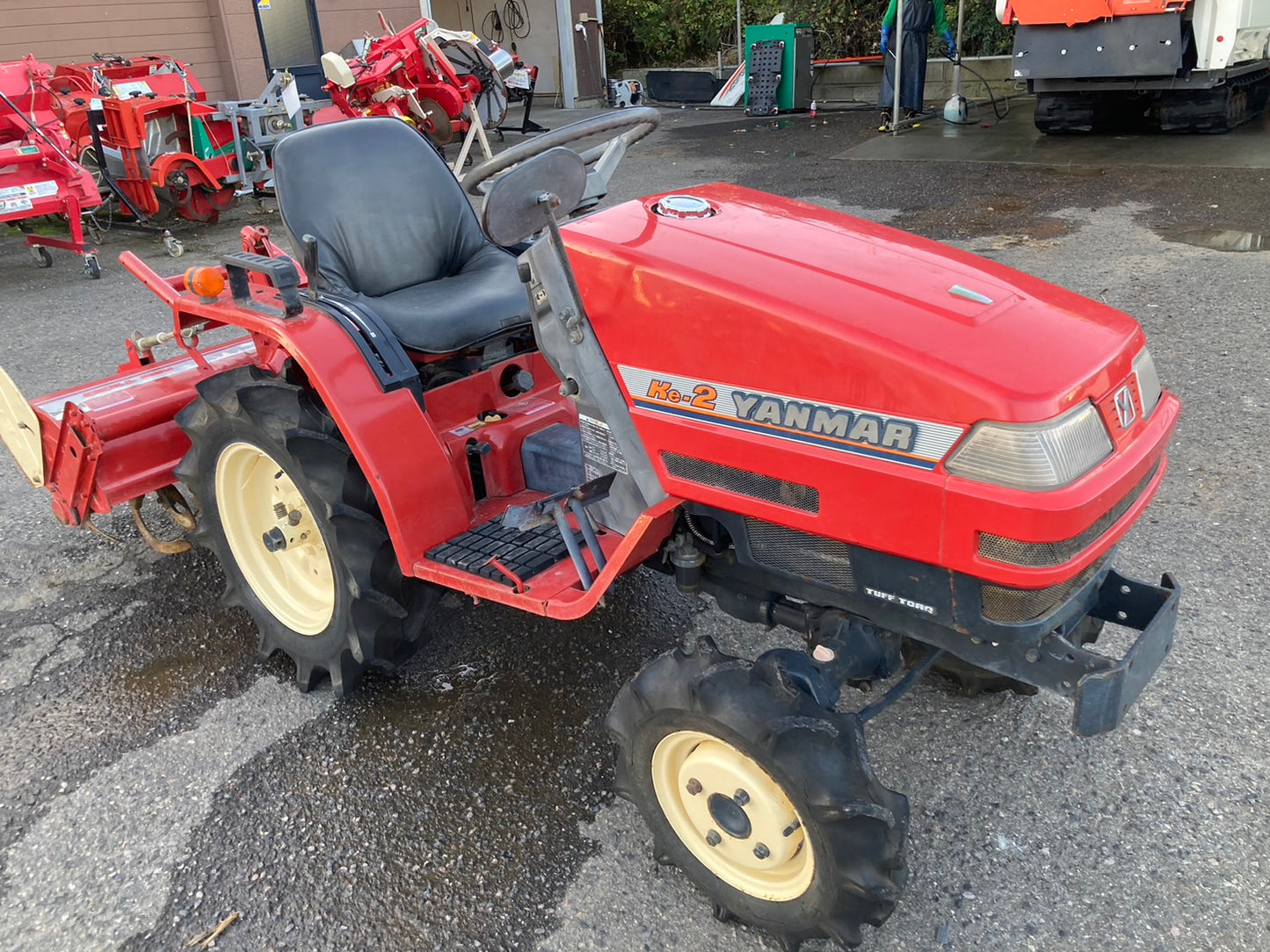 ヤンマー  中古  トラクター 12.5馬力  Ke-2D