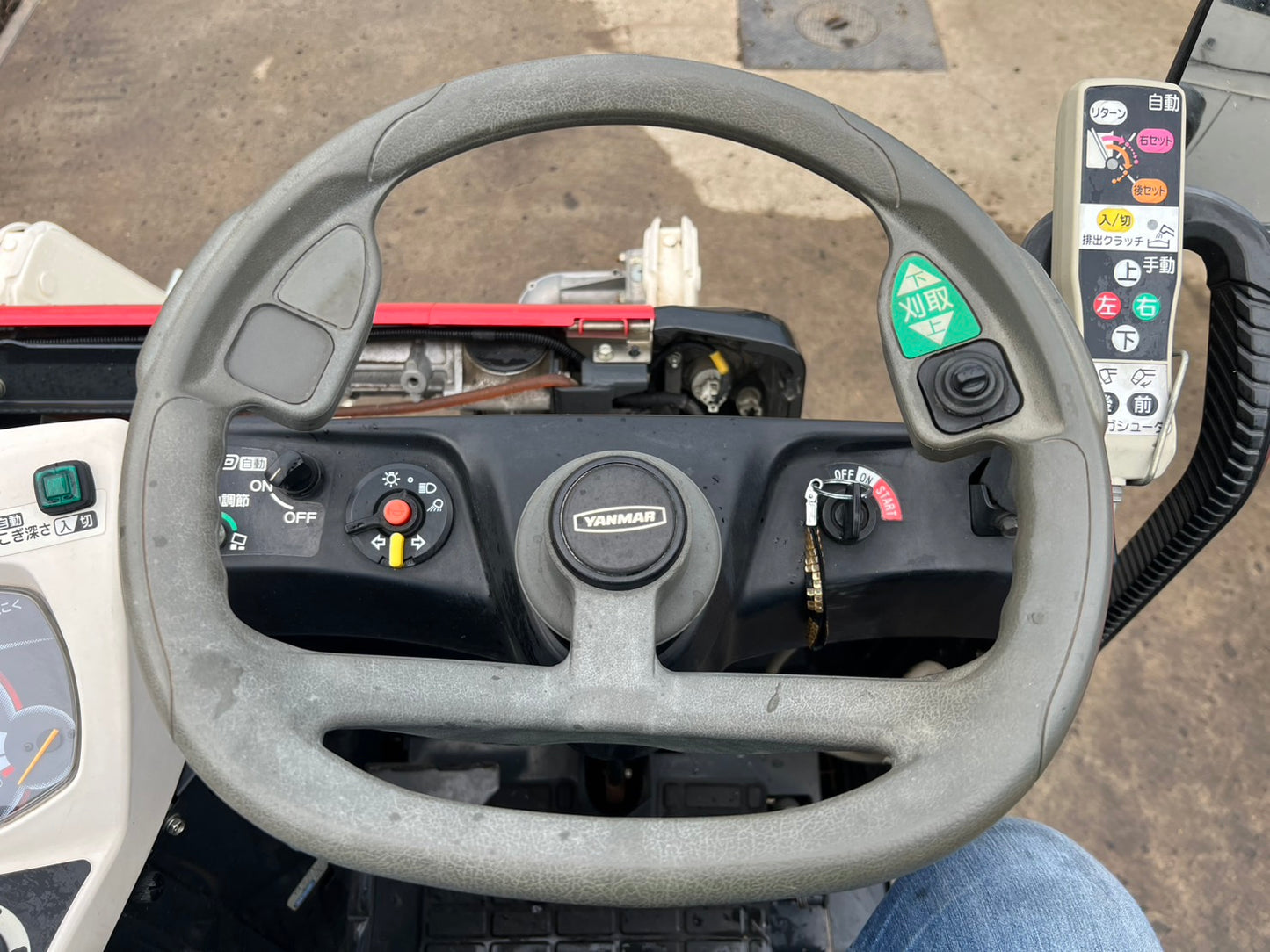 ヤンマー　中古　コンバイン【494ｈ】＊AE439-XJU『茨城店　5662』