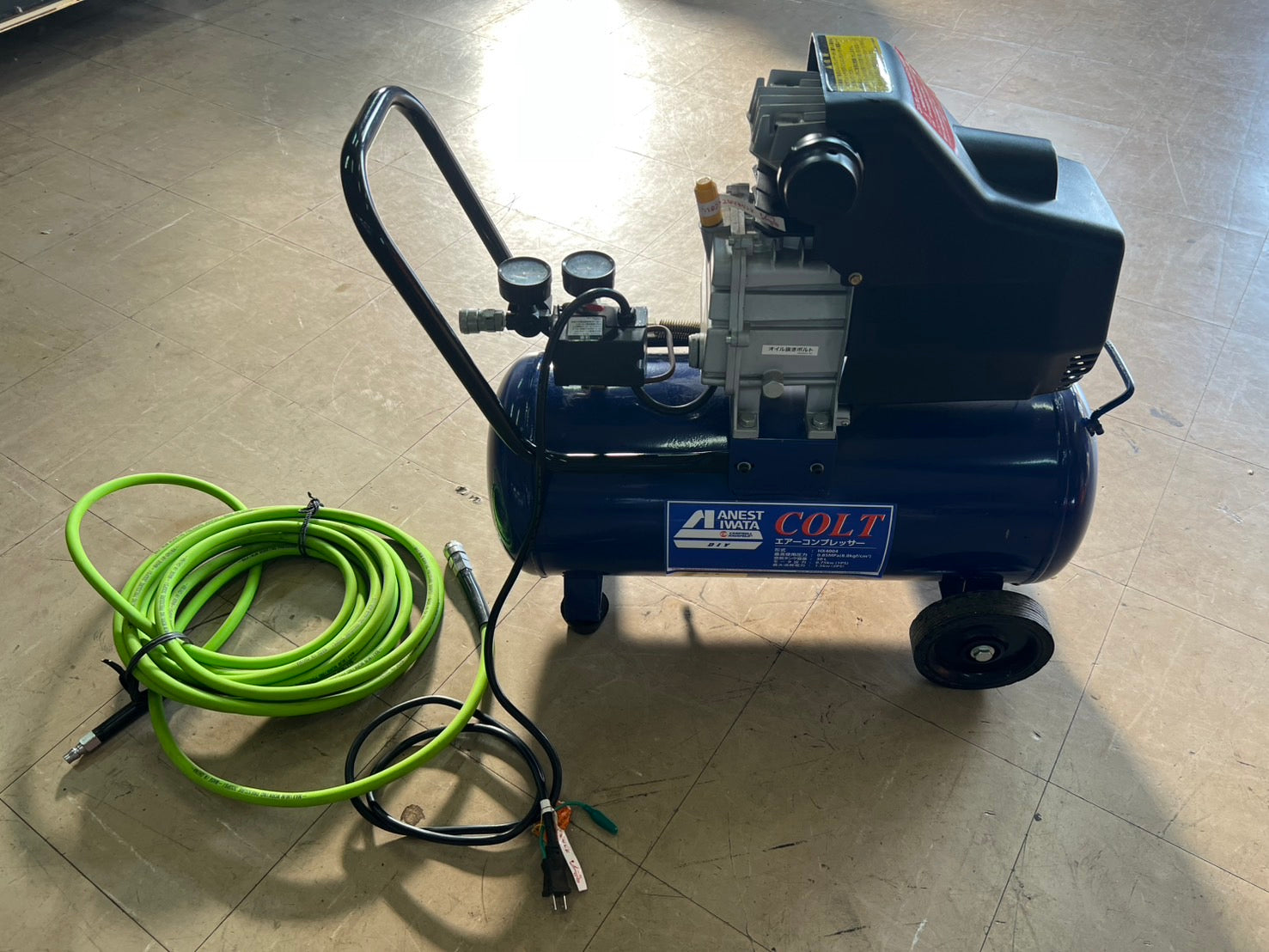 アネスト岩田 中古 コンプレッサ【100V】＊HX4004『茨城店 5729』 – 農 