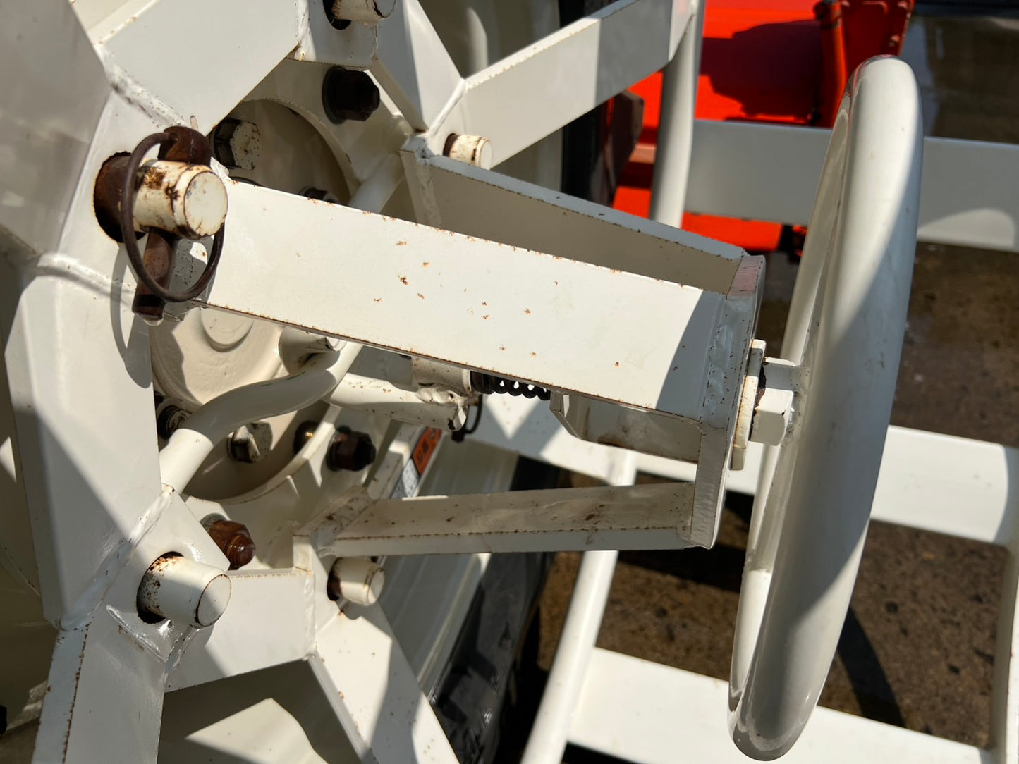 スズテック　中古　カゴ車輪　＊13.6‐24『茨城店　5732』