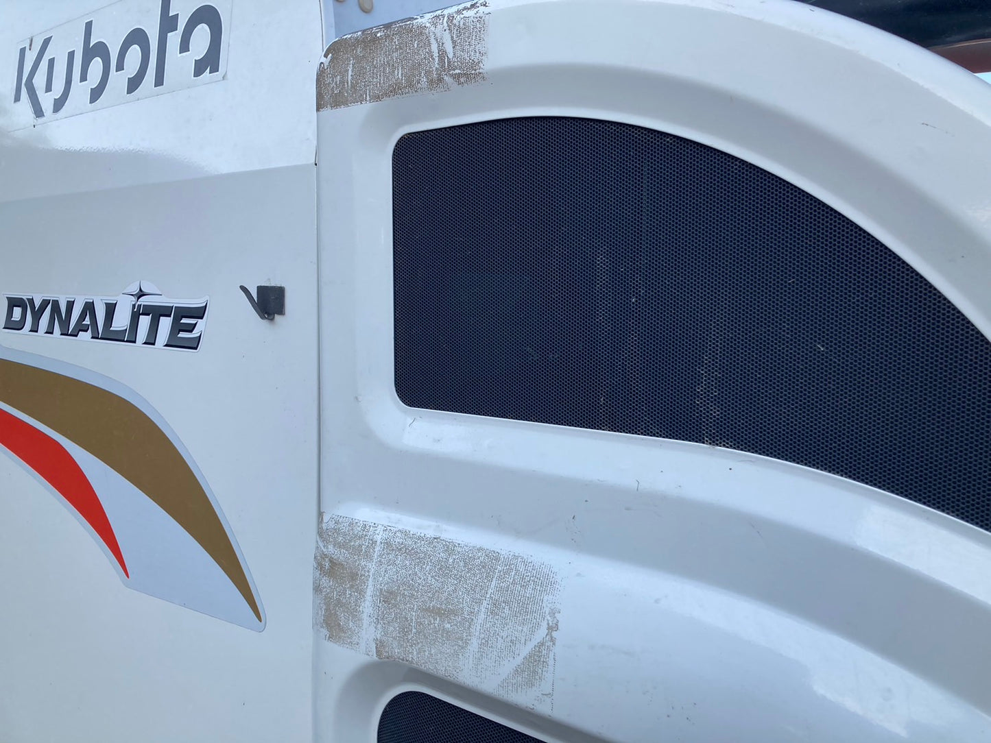 クボタ     中古     コンバイン     ４条     38馬力     386時間     ER438DXMW2