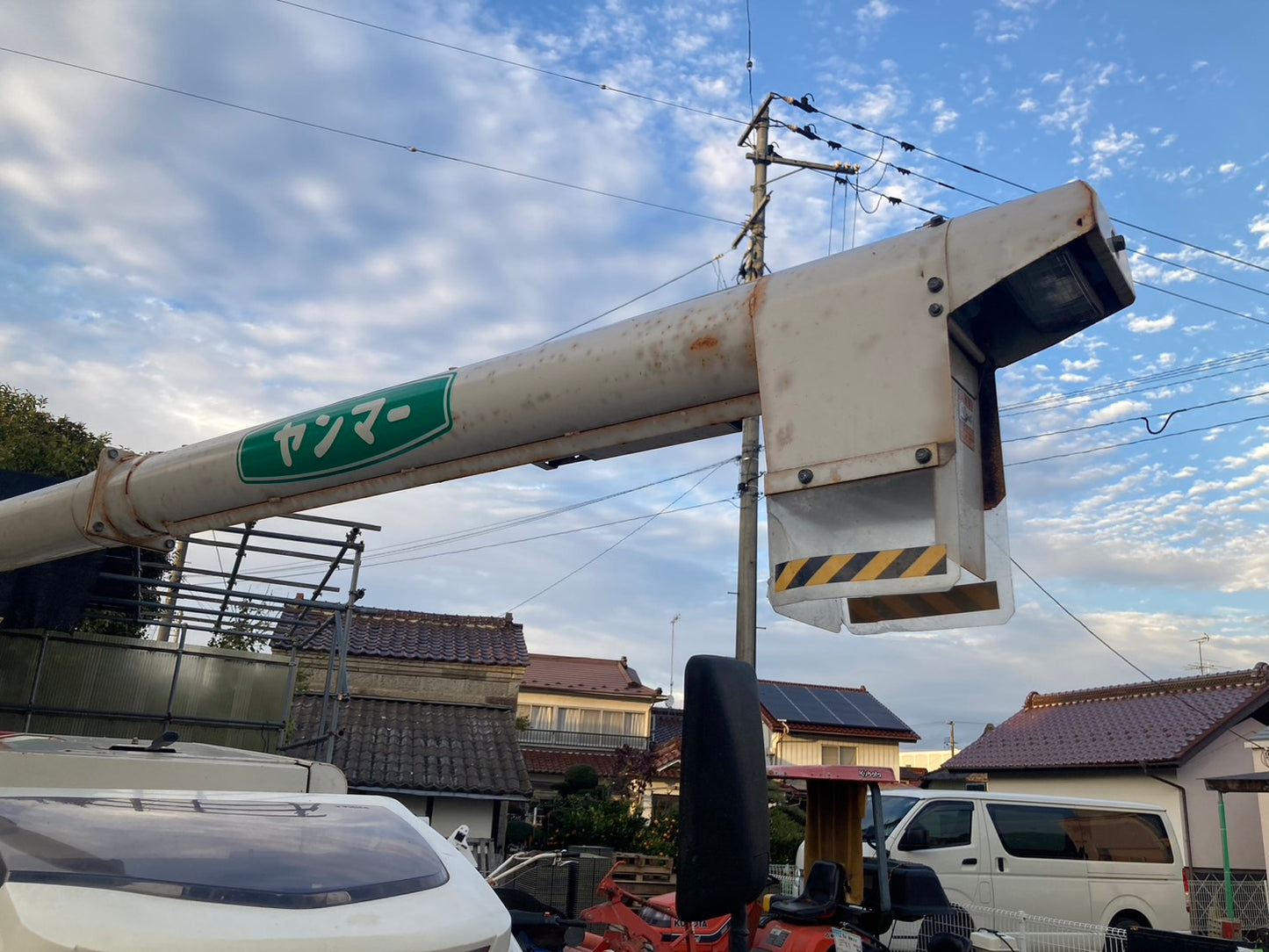 ヤンマー  中古  コンバイン   ４条   33馬力   AJ433