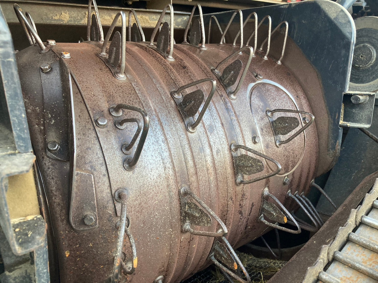 ヤンマー  中古  コンバイン   ４条   33馬力   AJ433