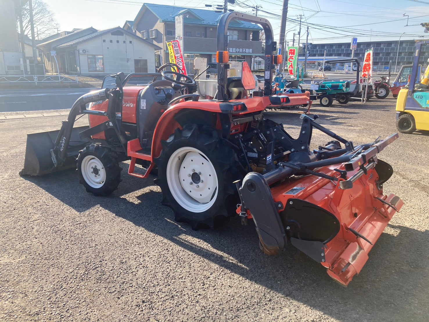 クボタ 中古 トラクター 22馬力 237時間 FT220BMAJ – 農キング