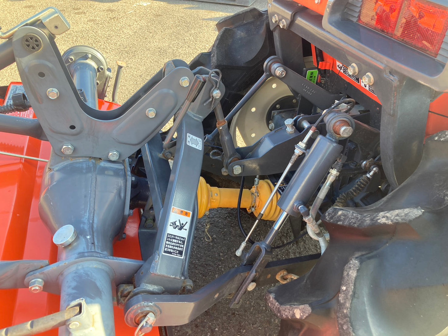 クボタ  中古   トラクター   22馬力   237時間    FT220BMAJ