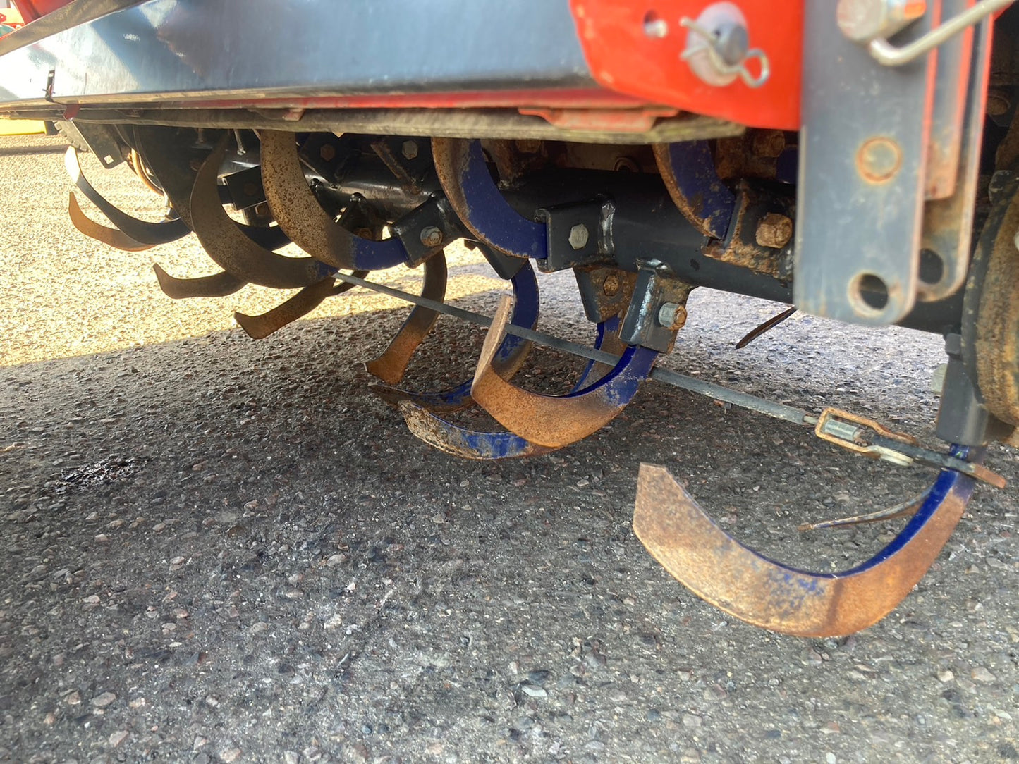 クボタ  中古   トラクター   22馬力   237時間    FT220BMAJ