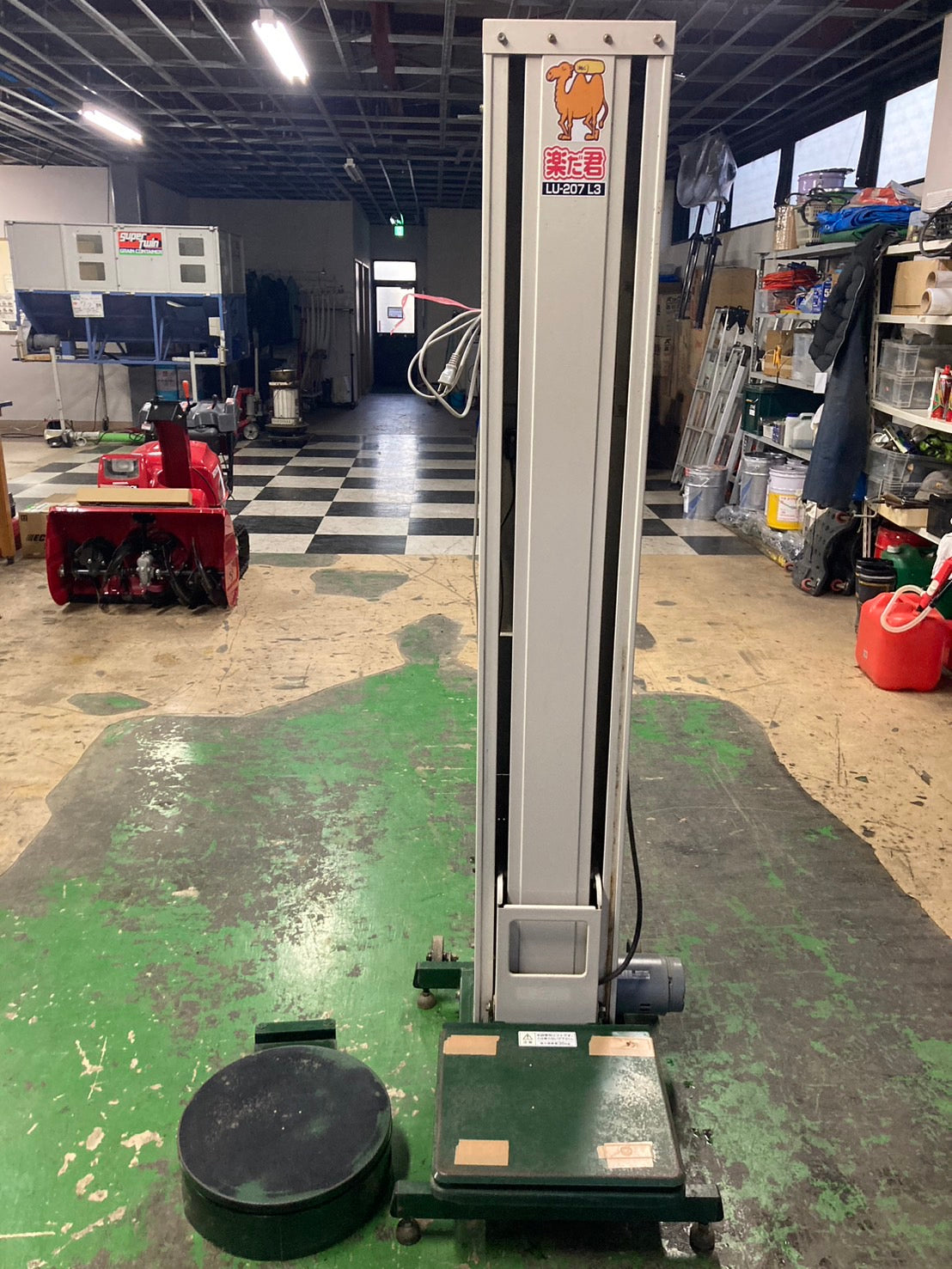 タイガーカワシマ   中古    米袋昇降機     LU-207L3