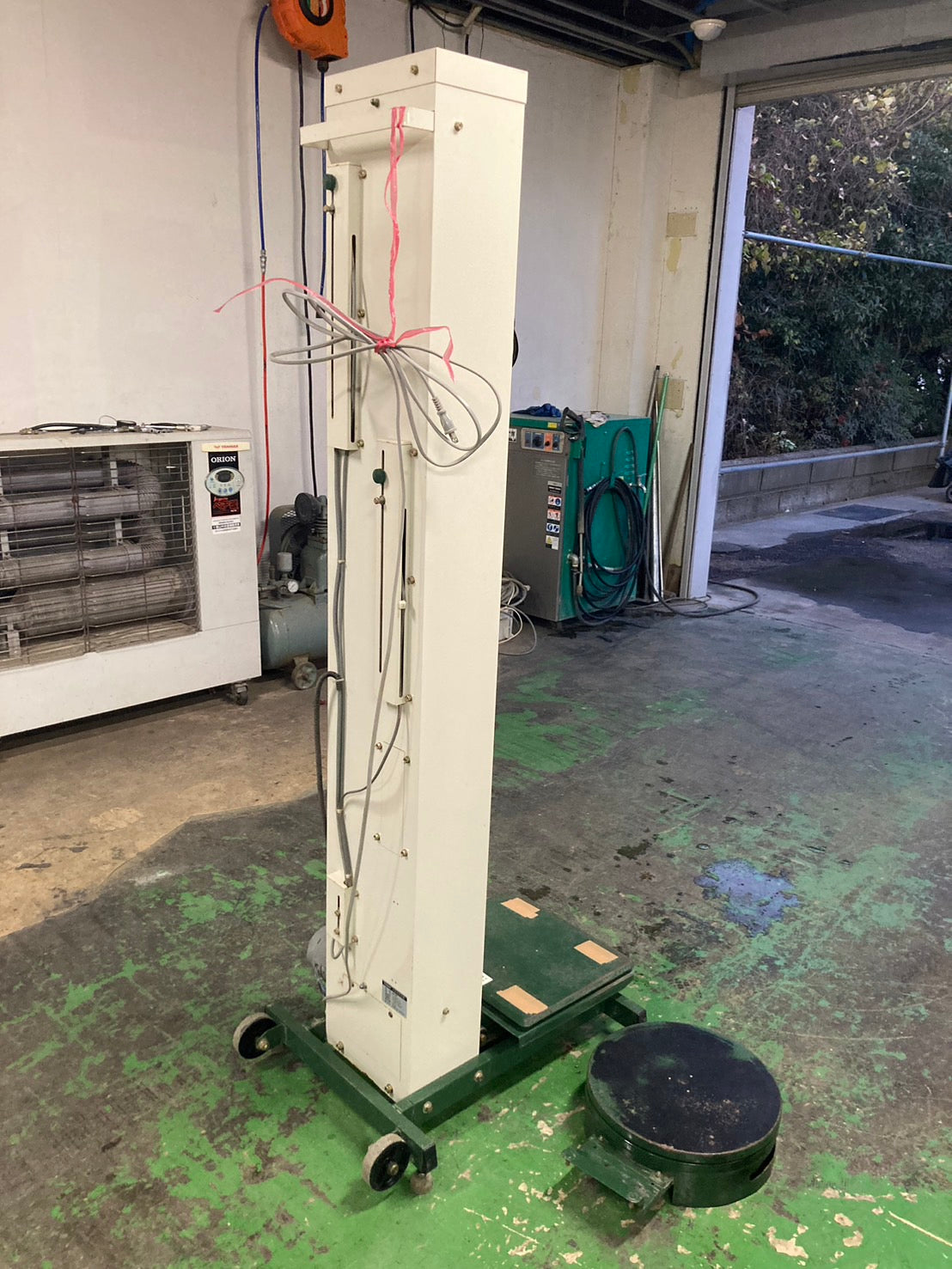 タイガーカワシマ   中古    米袋昇降機     LU-207L3