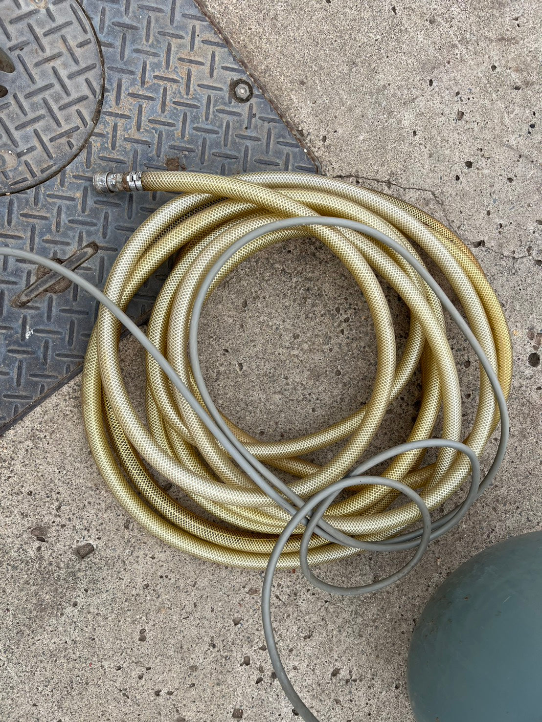 日立　中古　コンプレッサー【3馬力】＊2.2P-9.5VA5　50㎐『茨城店　5855』