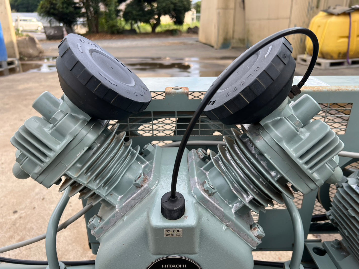 日立　中古　コンプレッサー【3馬力】＊2.2P-9.5VA5　50㎐『茨城店　5855』