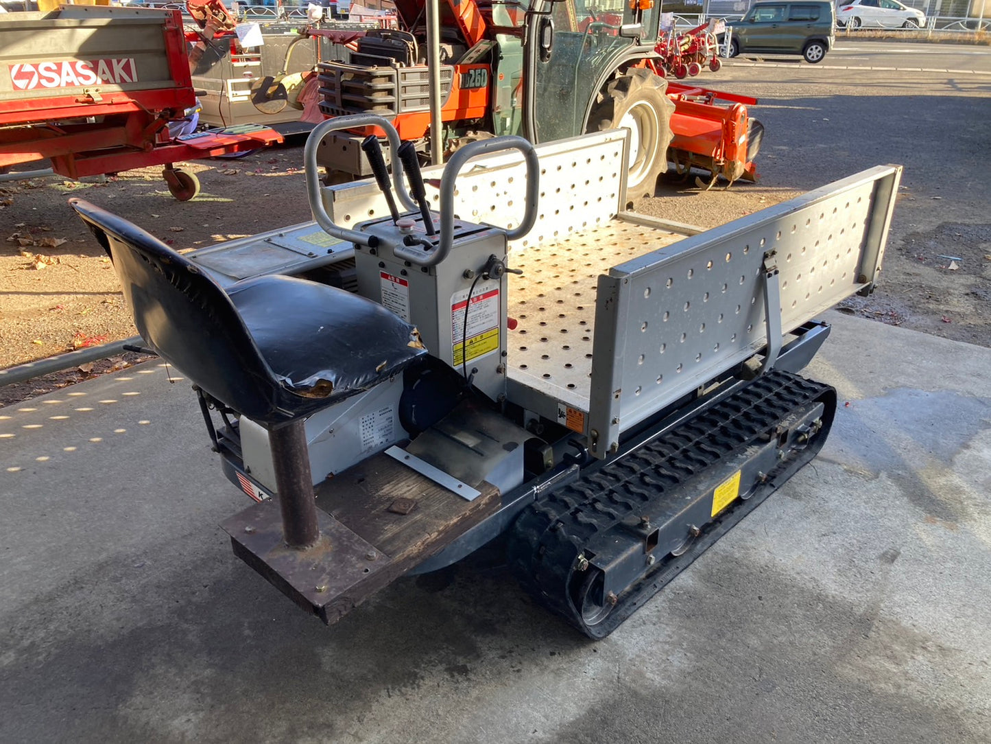 共立   中古   高所作業車   KCG26S