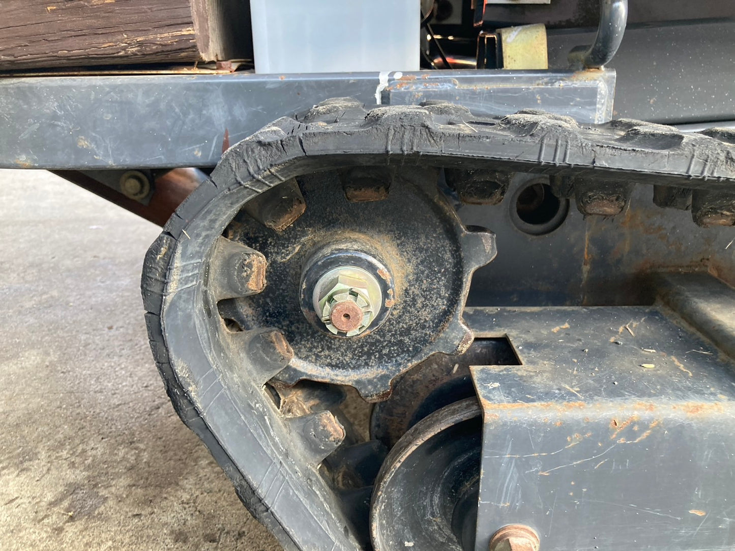 共立   中古   高所作業車   KCG26S