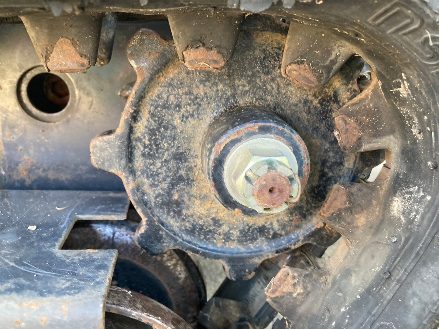 共立   中古   高所作業車   KCG26S