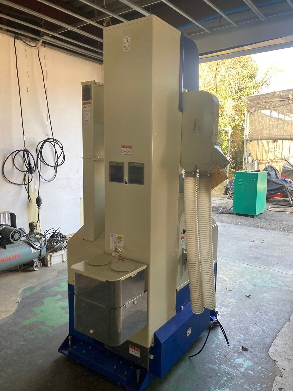 サタケ   中古   色彩選別機   FGS3000