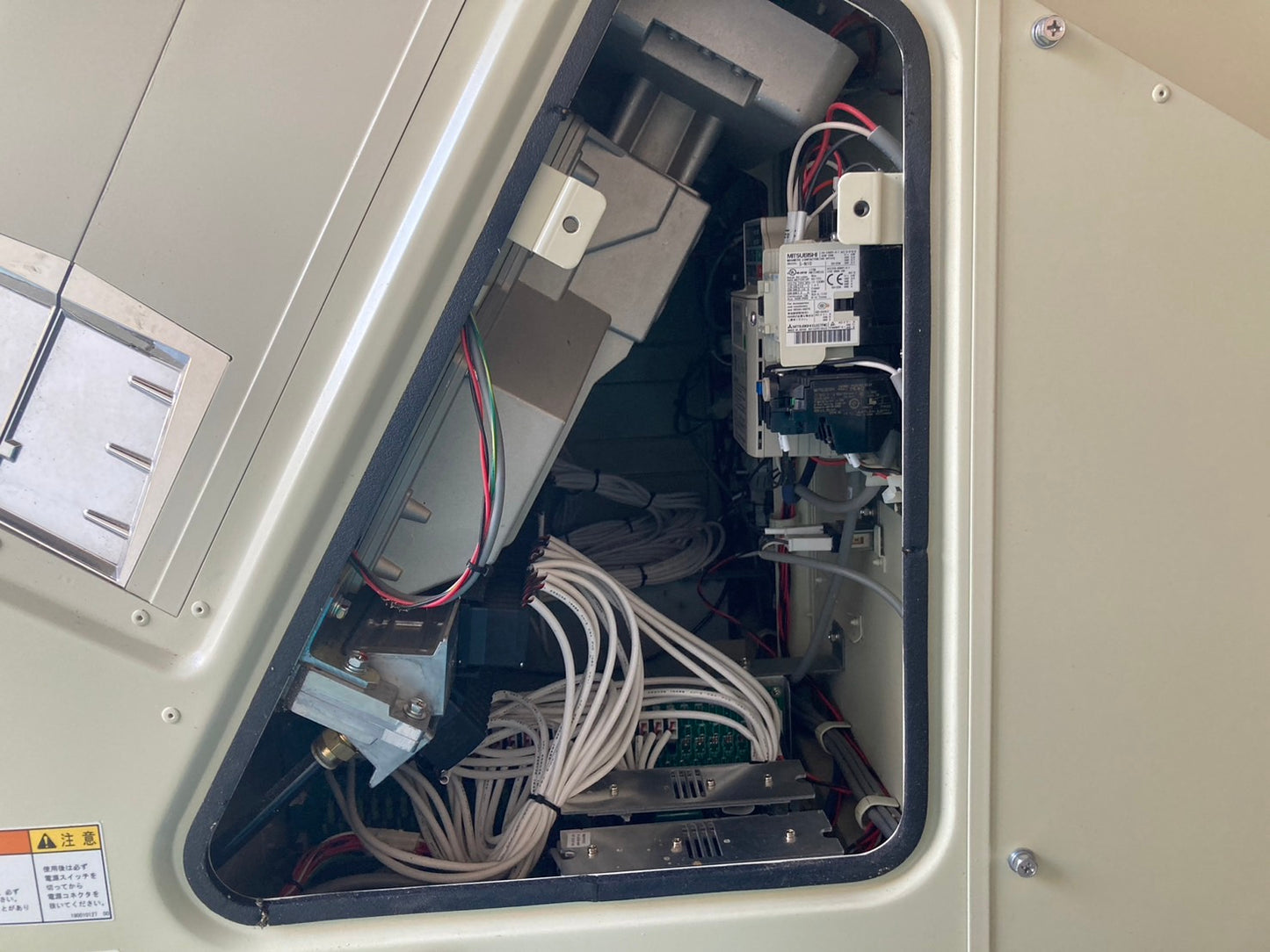 サタケ   中古   色彩選別機   FGS3000