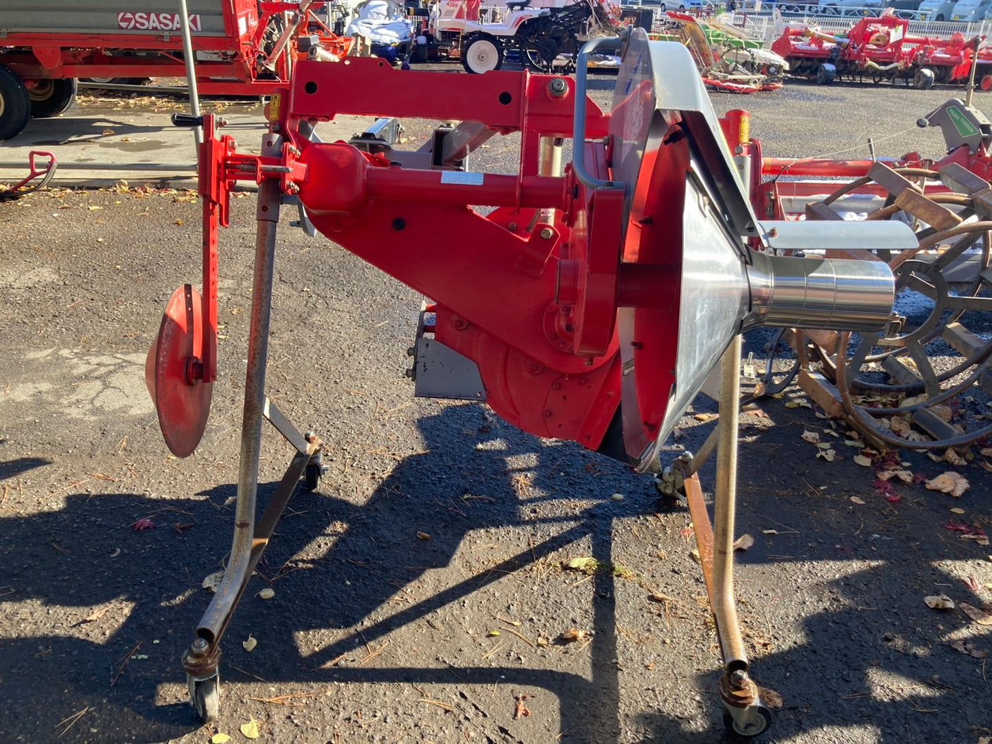 ニプロ    中古   畦塗機   CZF300-A2