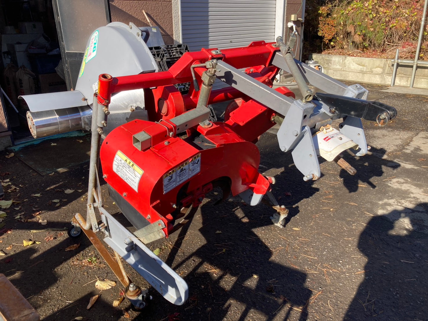 ニプロ    中古   畦塗機   CZF300-A2