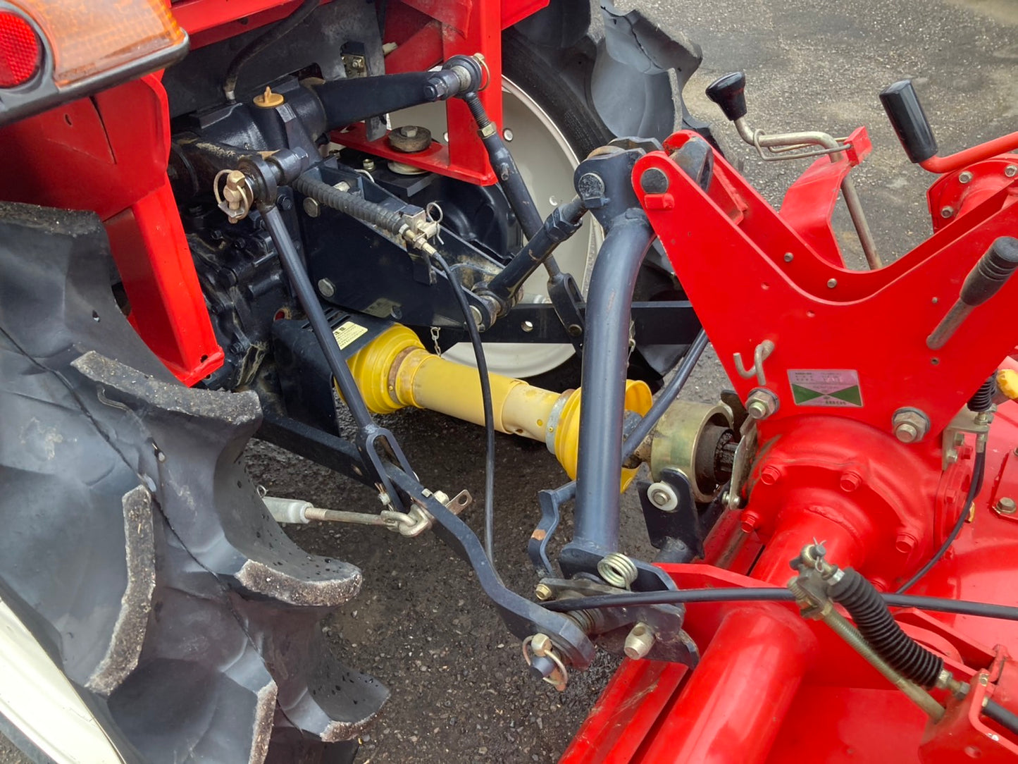 ヤンマー    中古    トラクター    21馬力    AF-210