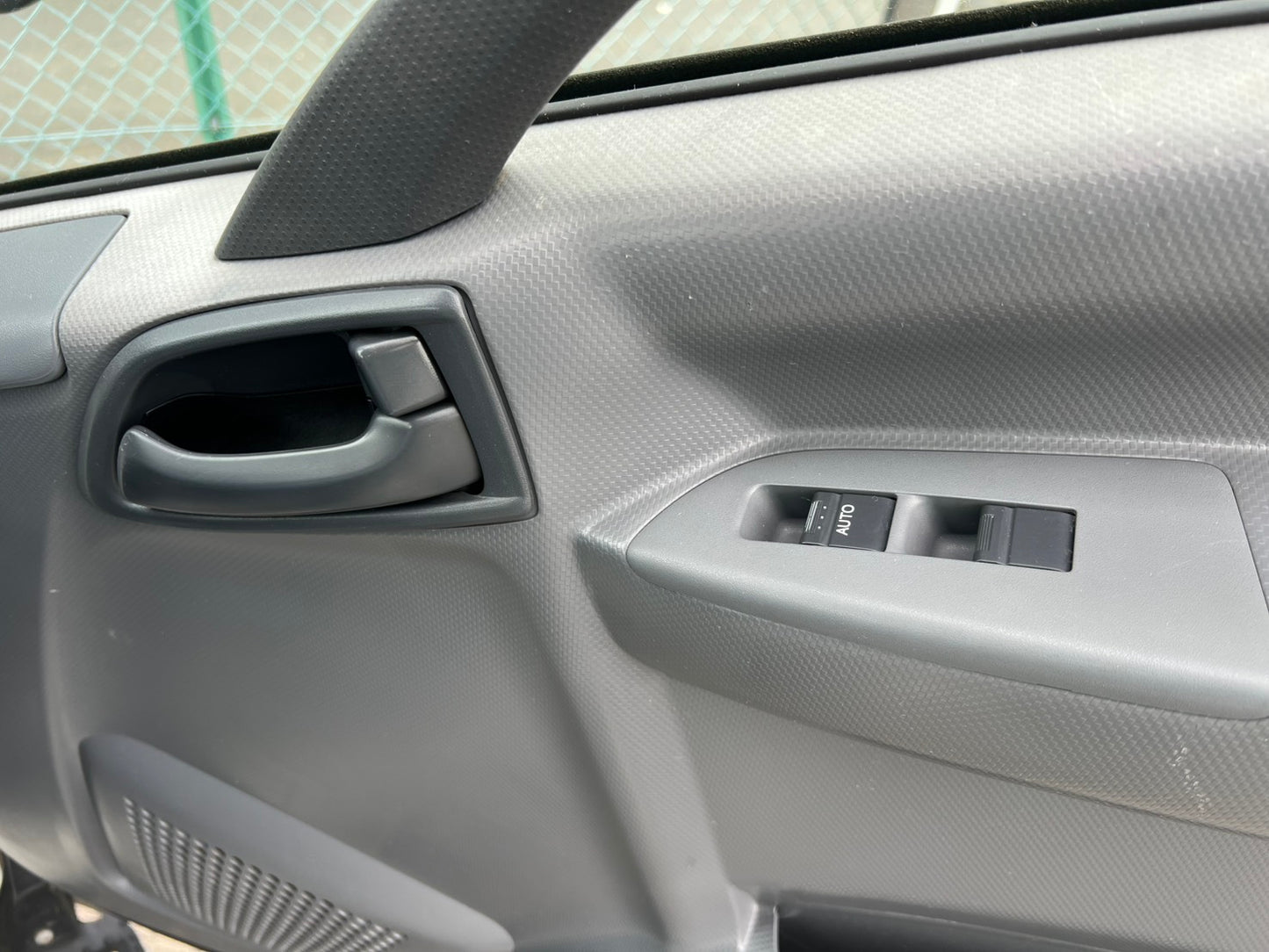 いすゞ　中古　箱バン【2トン】＊TPG-NMR85AN『茨城店　5832』