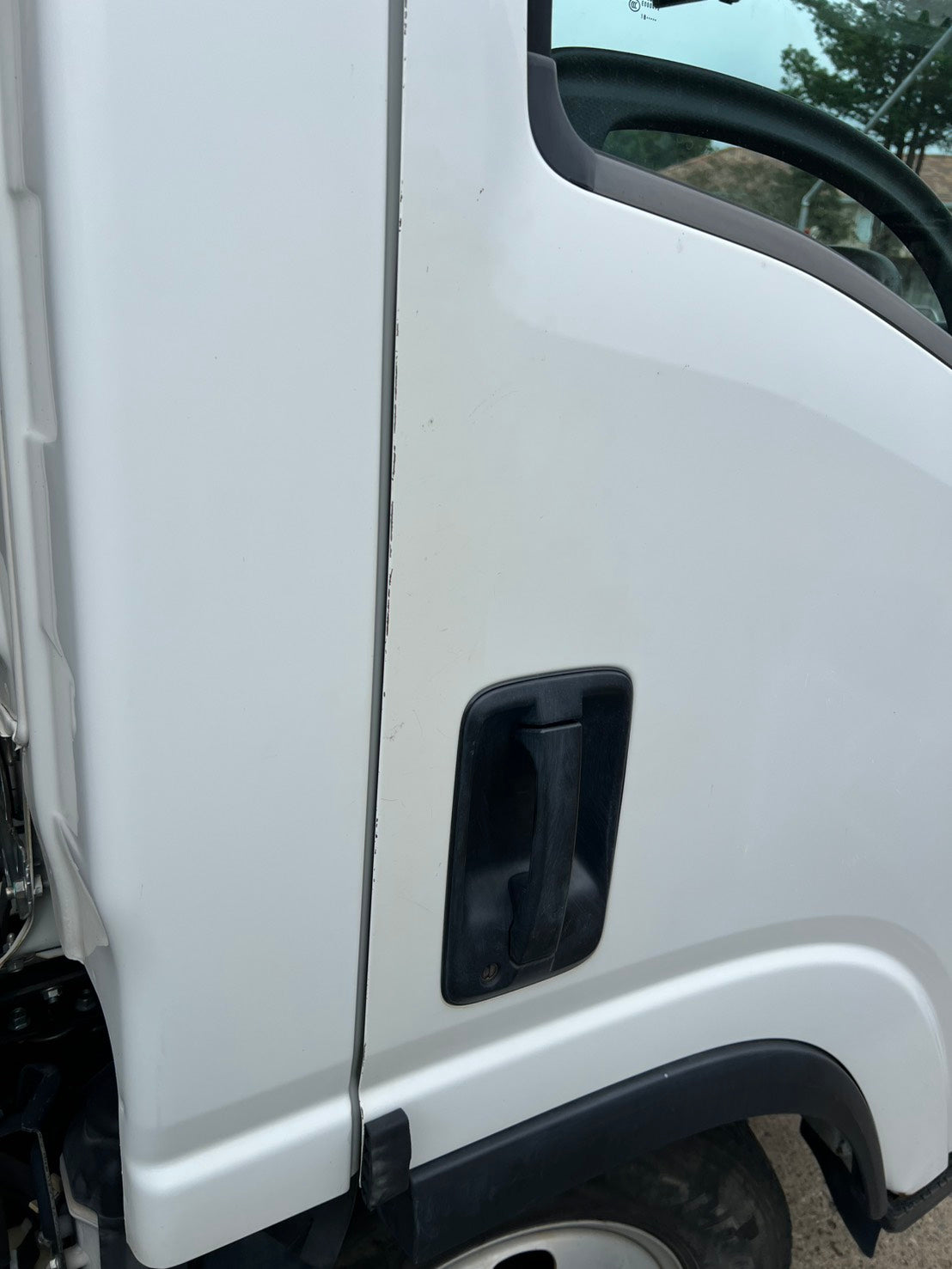 いすゞ　中古　箱バン【2トン】＊TPG-NMR85AN『茨城店　5832』