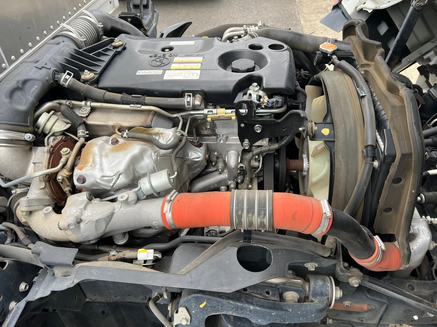 いすゞ　中古　箱バン【2トン】＊TPG-NMR85AN『茨城店　5832』