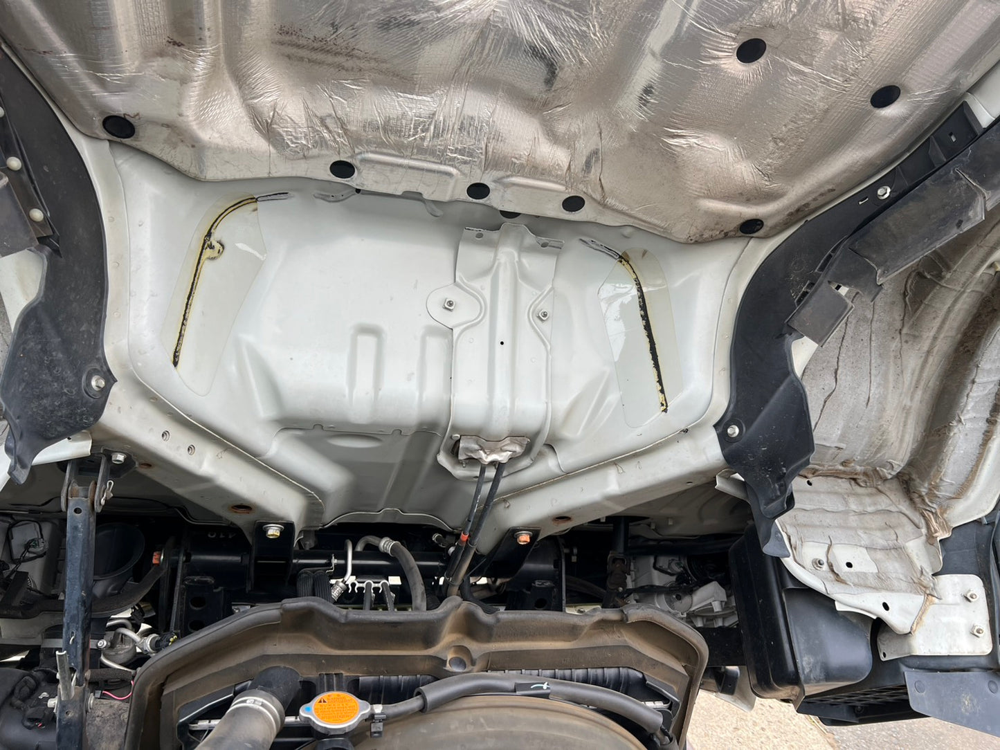 いすゞ　中古　箱バン【2トン】＊TPG-NMR85AN『茨城店　5832』