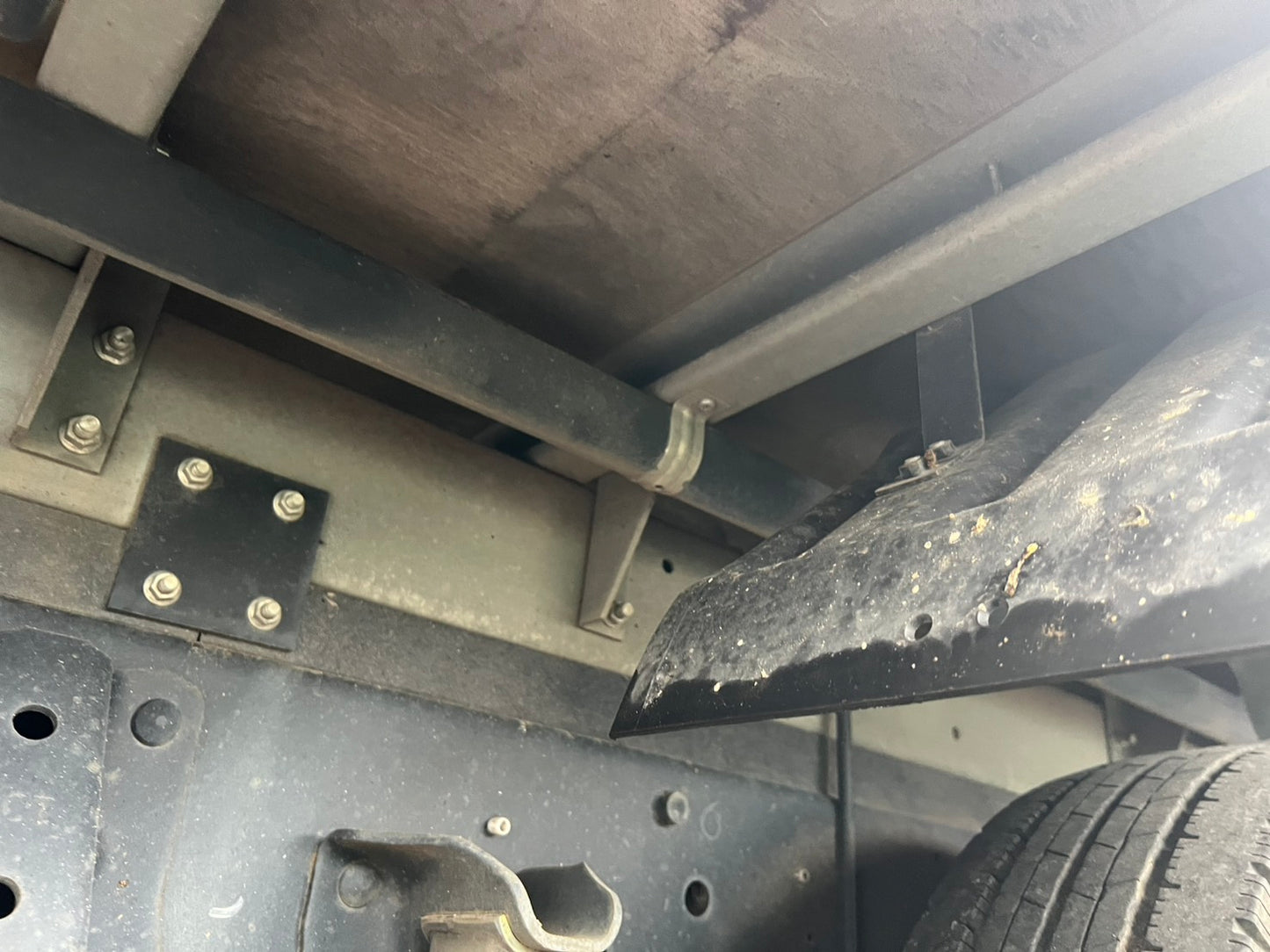 いすゞ　中古　箱バン【2トン】＊TPG-NMR85AN『茨城店　5832』