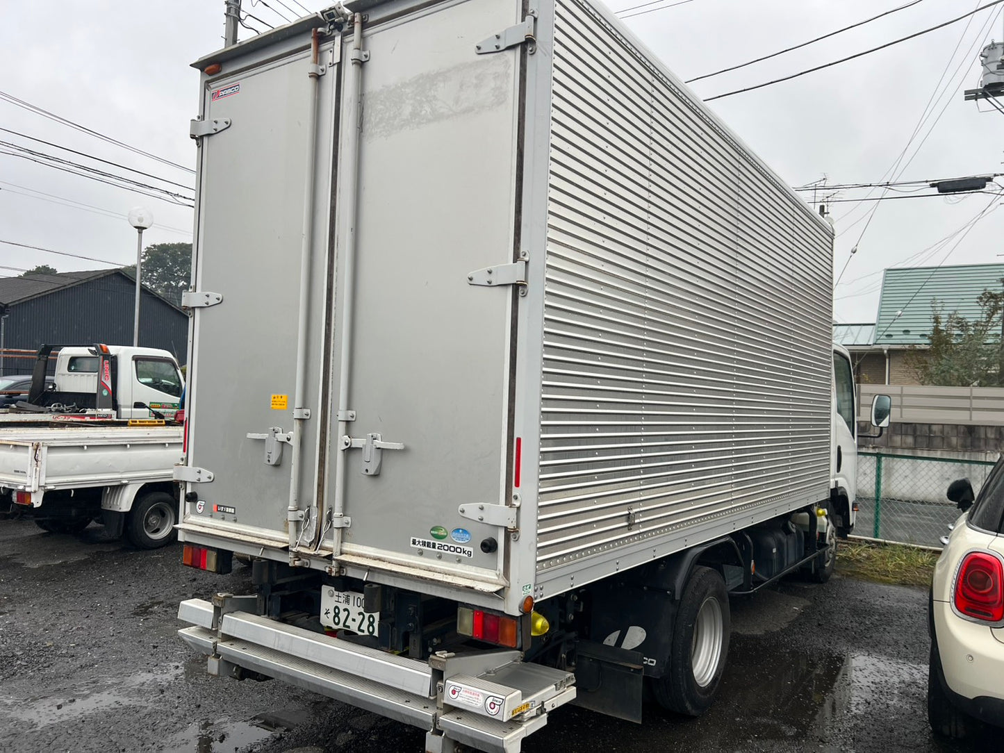 いすゞ　中古　箱バン【2トン】＊TPG-NMR85AN『茨城店　5832』