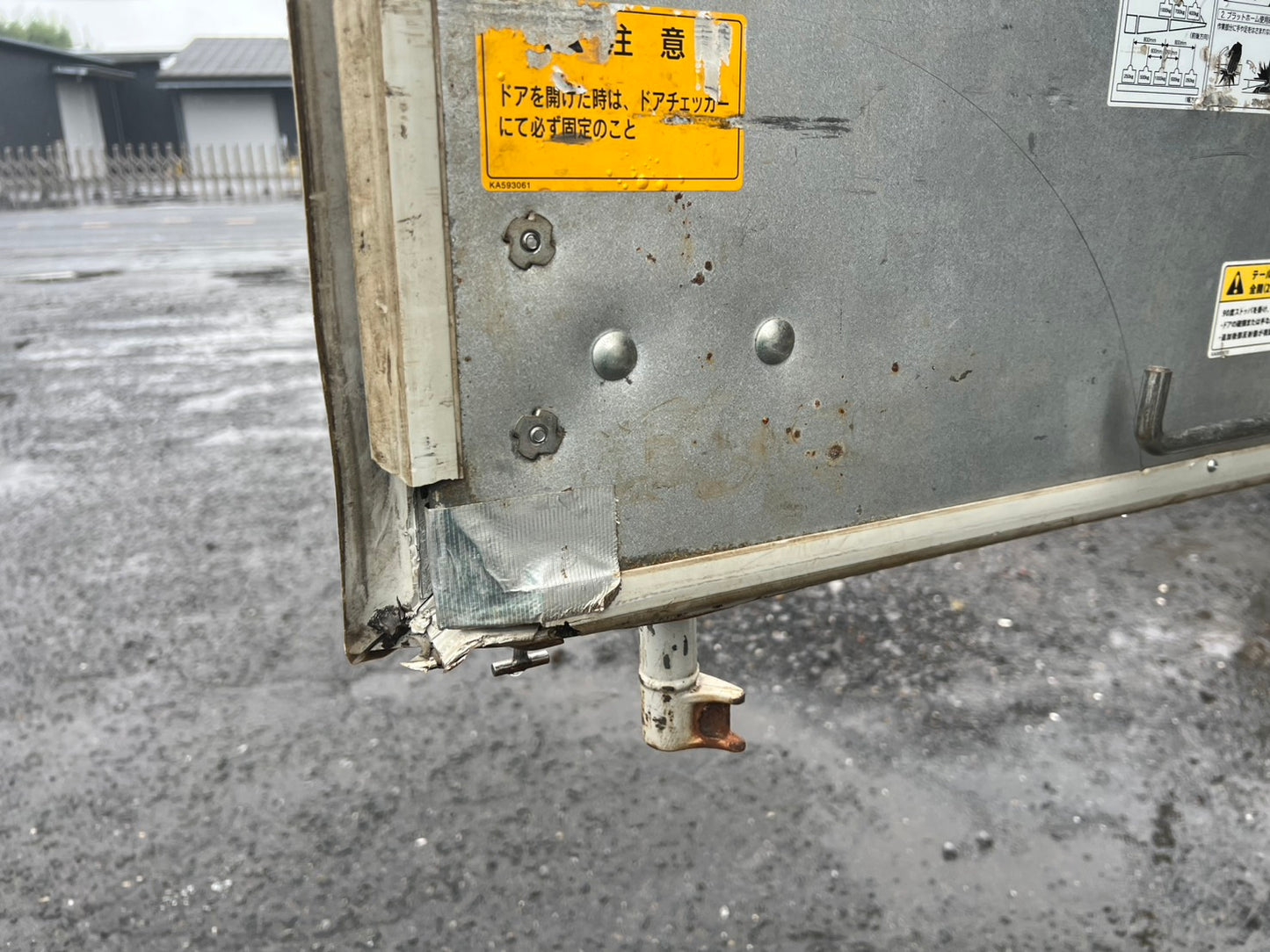 いすゞ　中古　箱バン【2トン】＊TPG-NMR85AN『茨城店　5832』