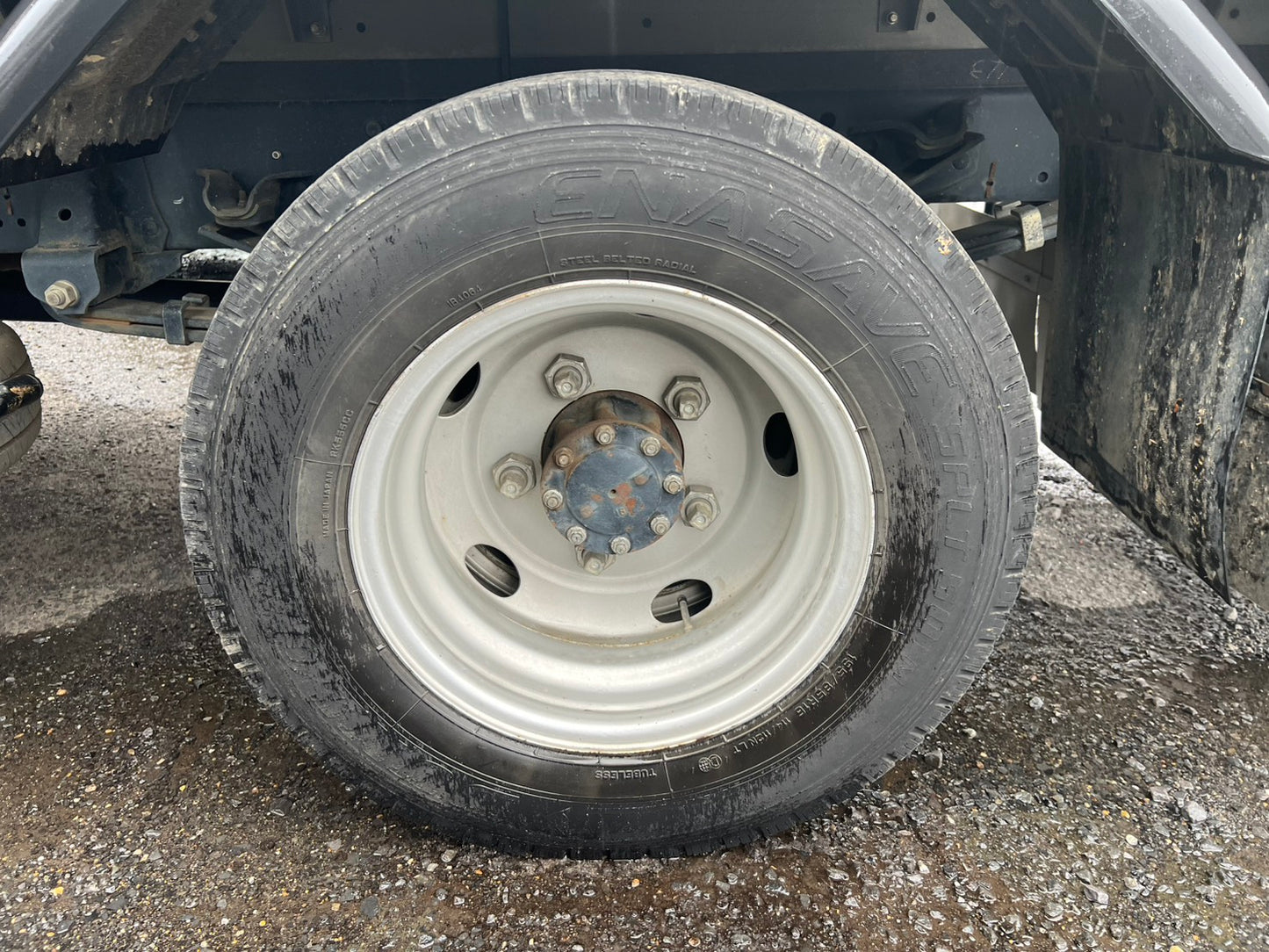 いすゞ　中古　箱バン【2トン】＊TPG-NMR85AN『茨城店　5832』