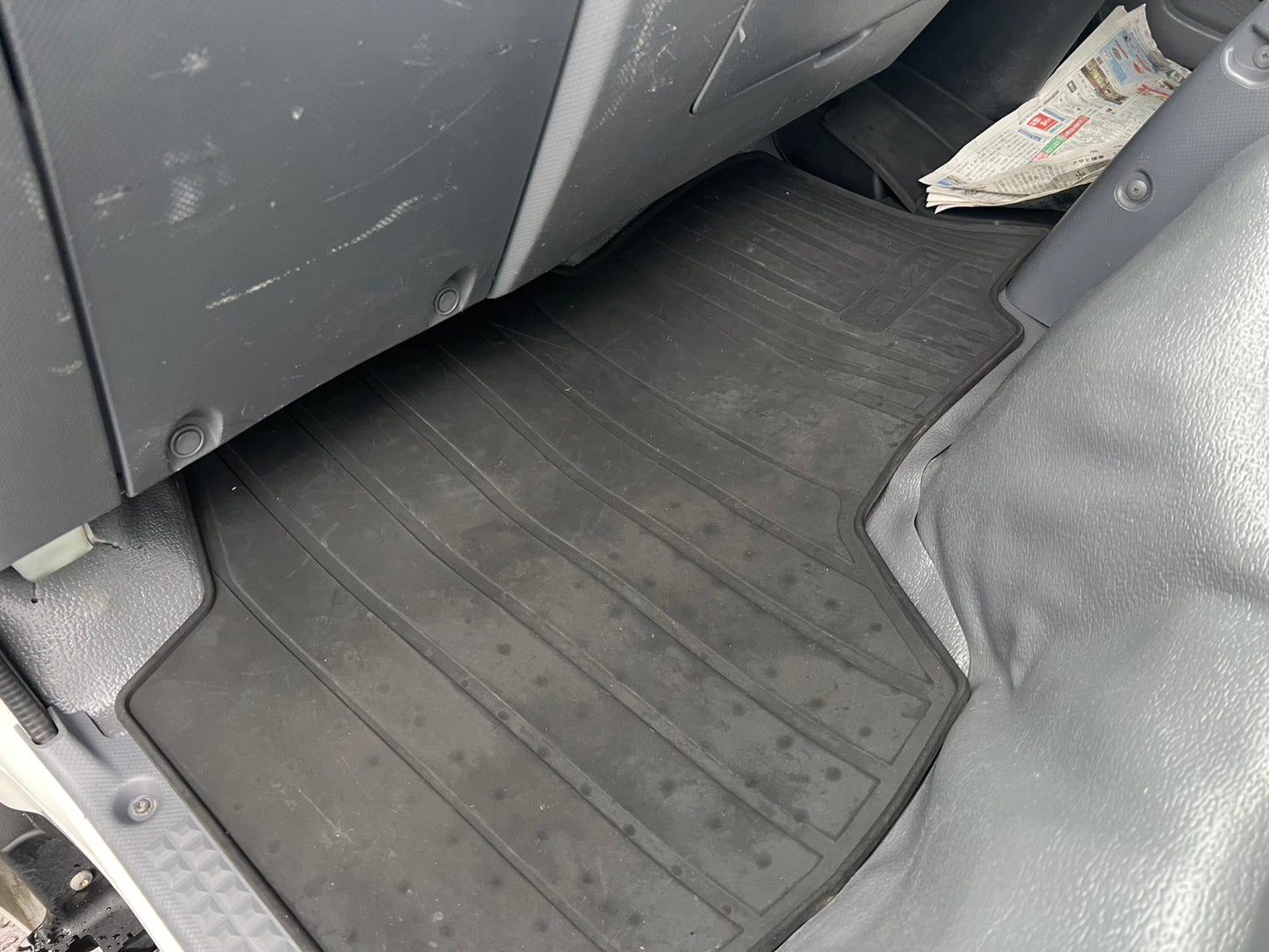 いすゞ　中古　箱バン【2トン】＊TPG-NMR85AN『茨城店　5832』