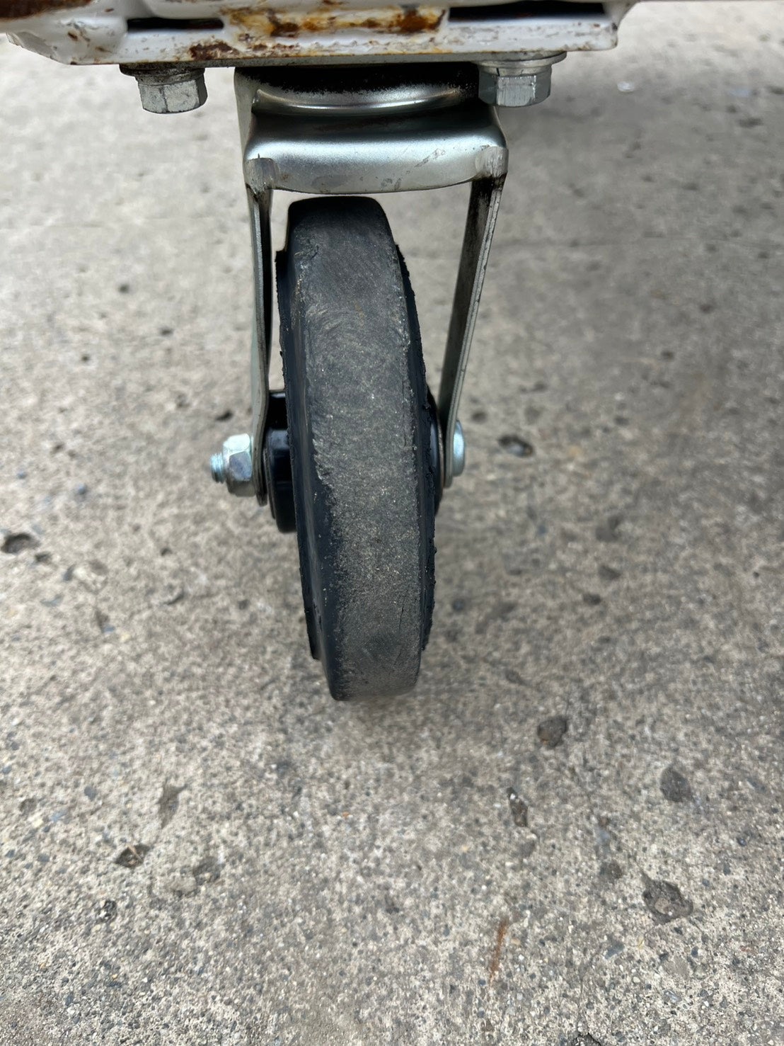 YAMATO　中古　コンビテナー【歪み・キャスター１箇所不良】＊790×1080×1435『茨城店　5805②』