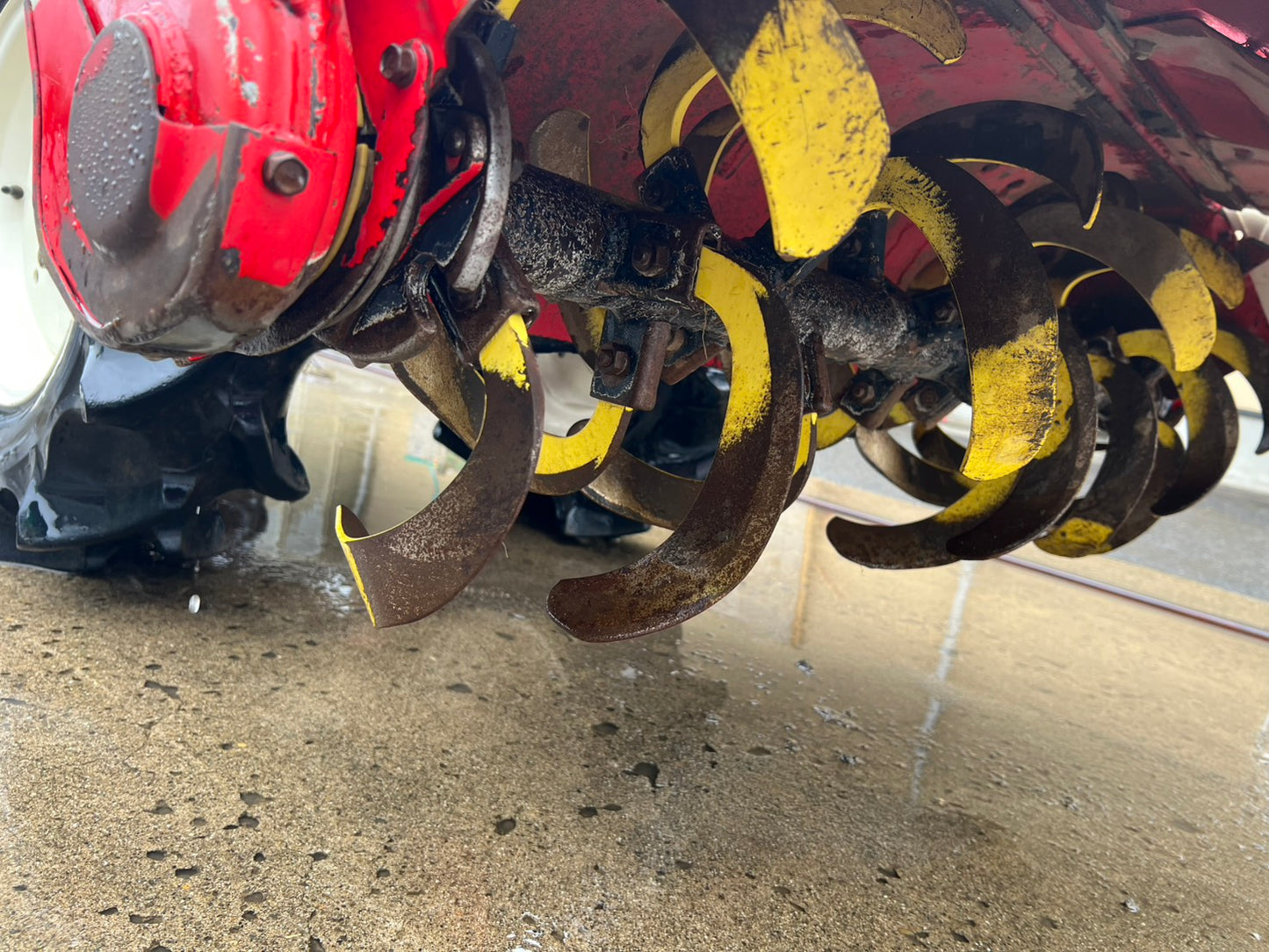 ヤンマー　中古　トラクタ＋ロータリ【左前輪オイル滲み】＊F-5＋RSA1203『茨城店　5858』