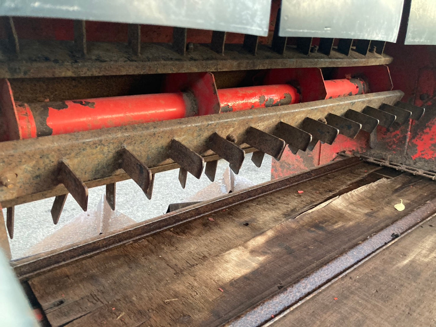 ササキ      中古      マニアスプレッター      GT-1100