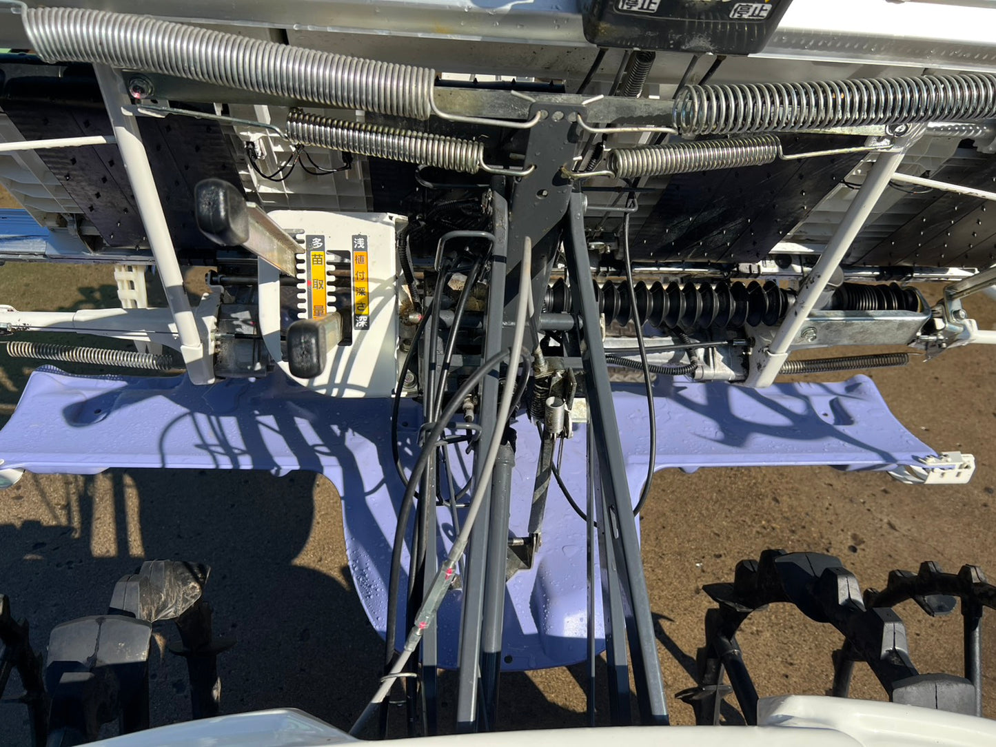 三菱（クボタ）中古　田植機【クランク植付けタイプ】＊LC40-D『茨城店　5951』