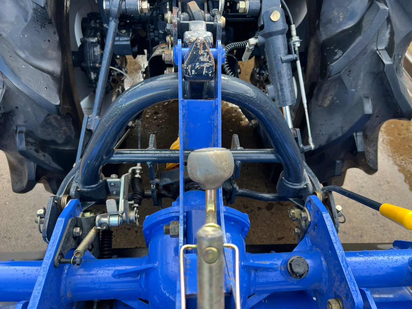 イセキ　中古　トラクタ＋ロータリ【129時間】＊TH205-B＋BRH135『茨城店　5925』