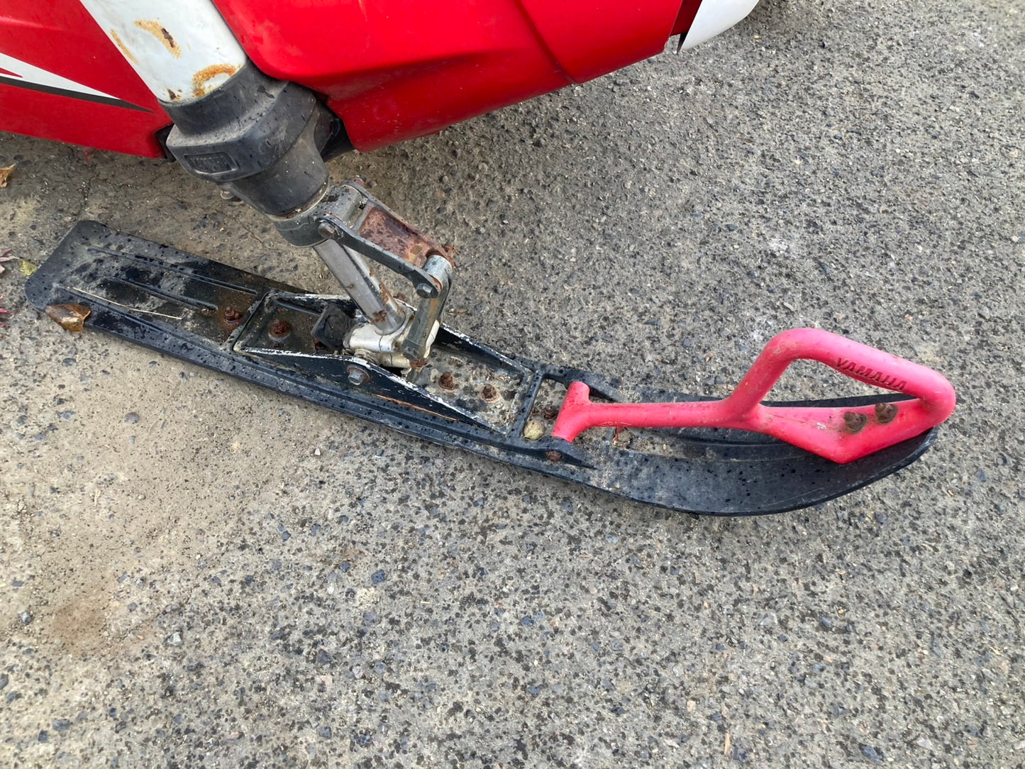 【不具合品】ヤマハ    中古    スノーモービル   PHAZERⅡ