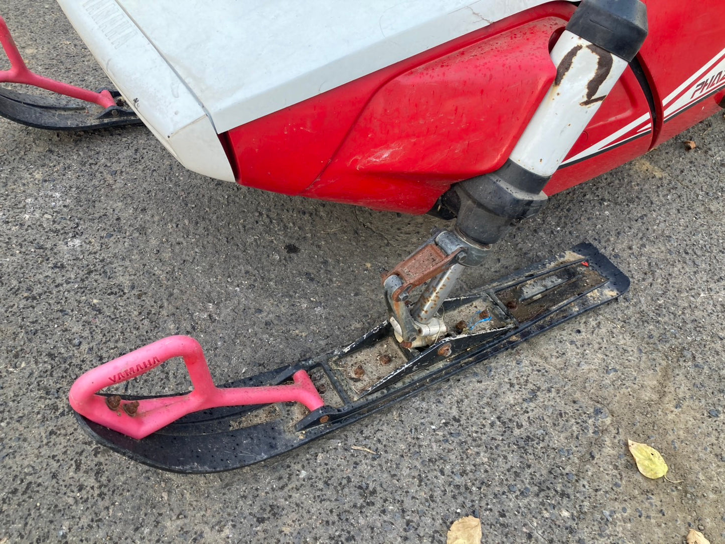 【不具合品】ヤマハ    中古    スノーモービル   PHAZERⅡ