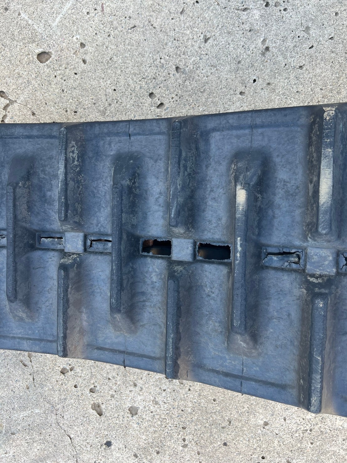 中古　クローラー【Ee-65にて使用】　＊350X84X40『茨城店  6012』